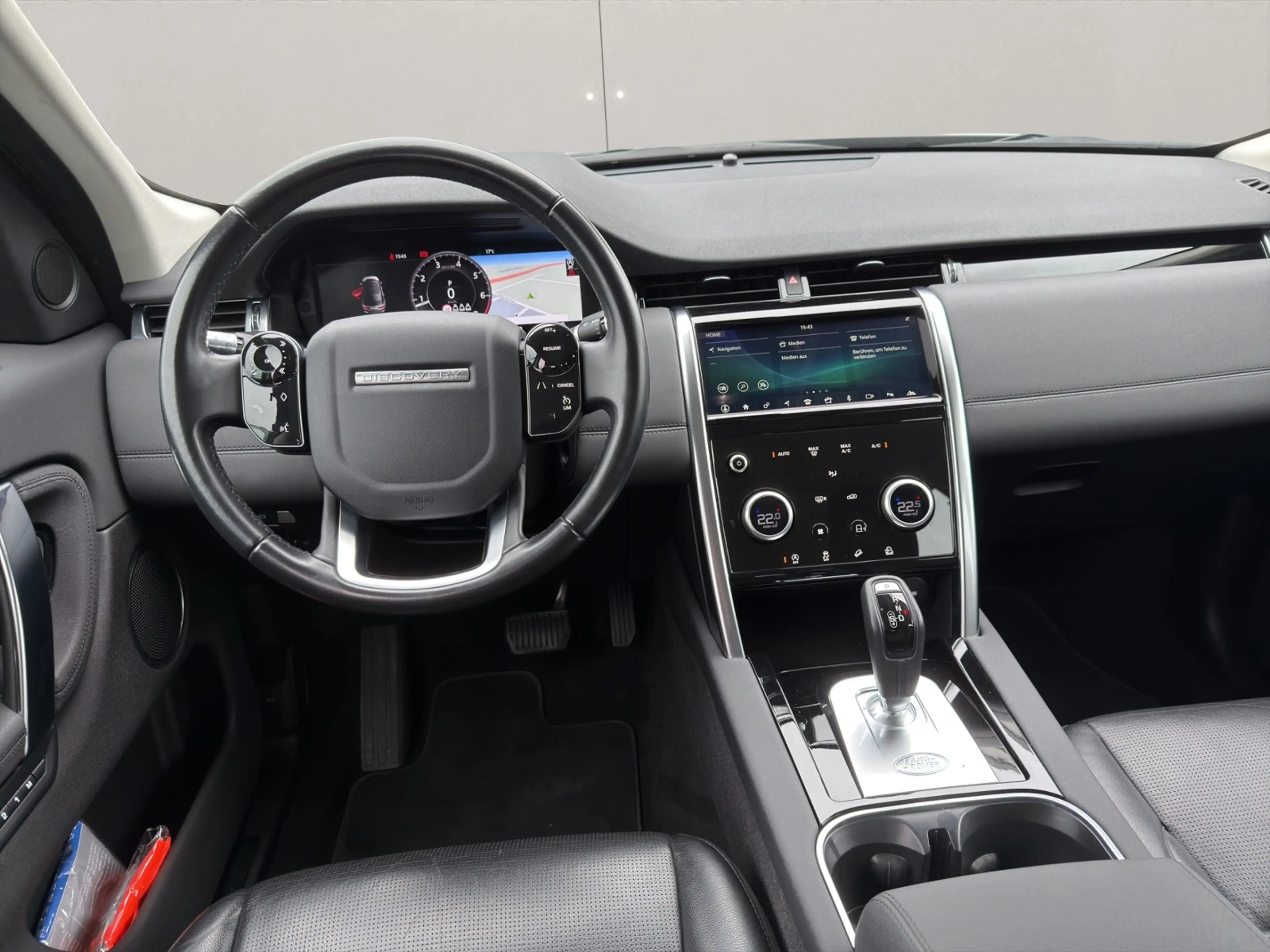 Land Rover Discovery Sport 2.0 P200 SE AWD *KAMERA LEDER* — photo 12