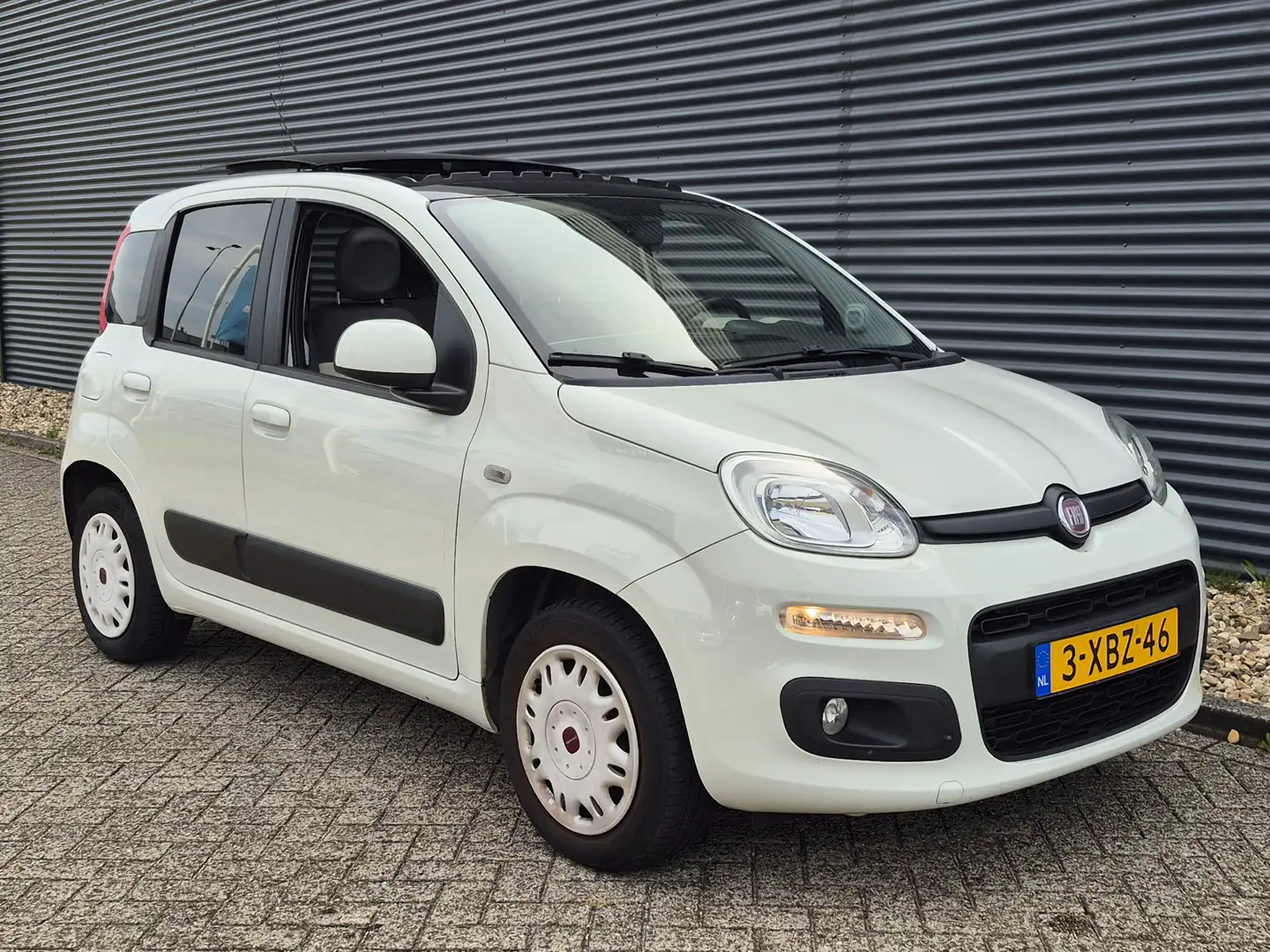 Fiat Panda 0.9 TwinAir Lounge | Uniek Schuifdak | Bluetooth | Wit - 2