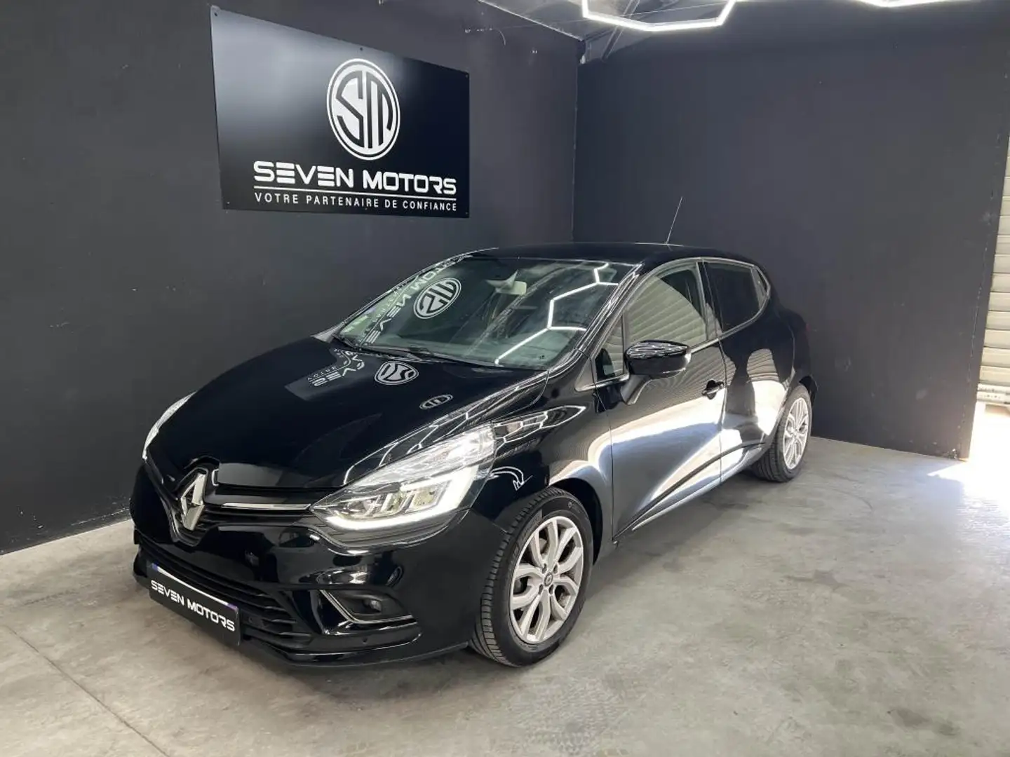 Renault Clio IV 4 0.9 TCe - 90 CH - Intens - Garantie 12 Mois Incluse Noir - 2