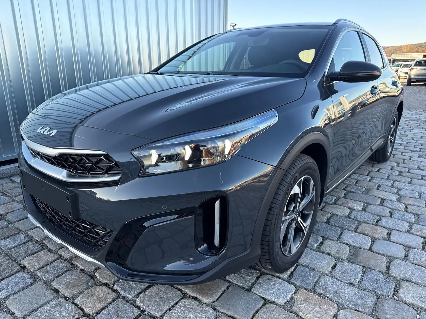 Kia XCeed STYLE MY26 1.0 T-GDI MHEV 116 PS 7-DCT Automati... Grau - 1