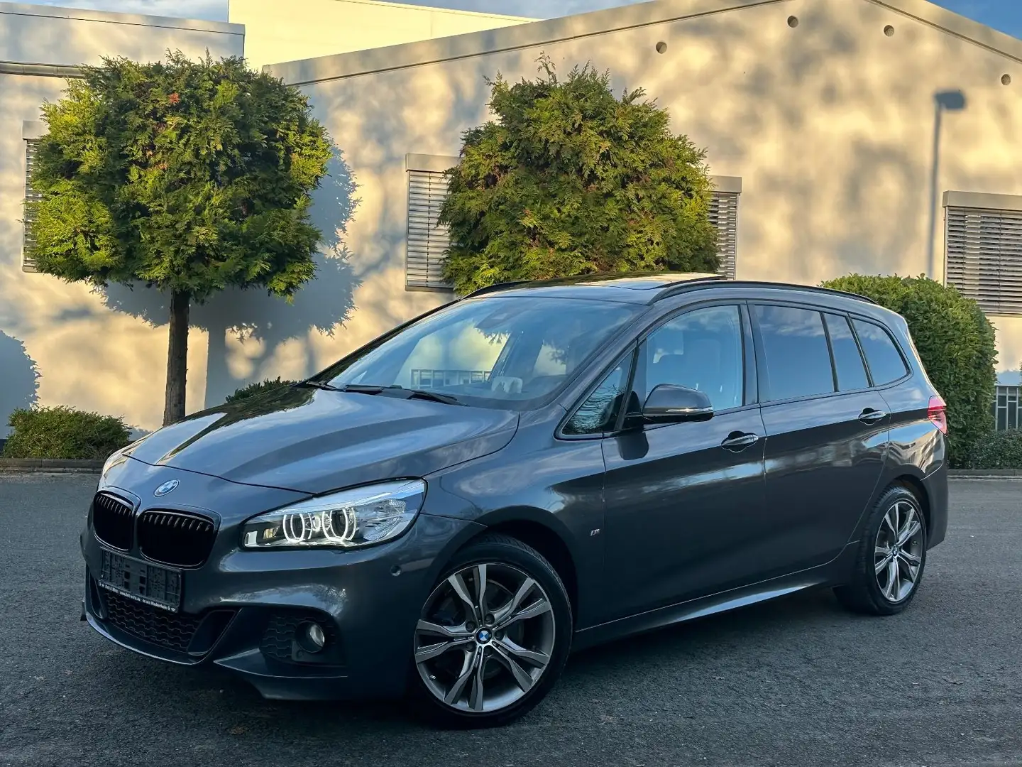 BMW 220 *M-SPORTPAKET*PANO* Grau - 1