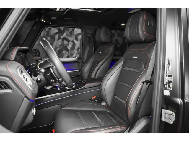 Mercedes-Benz G-Class view 9