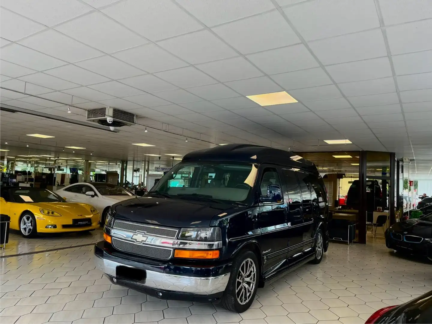 Chevrolet Express 5,3l V8 Explorer Limited SE Modrá - 1