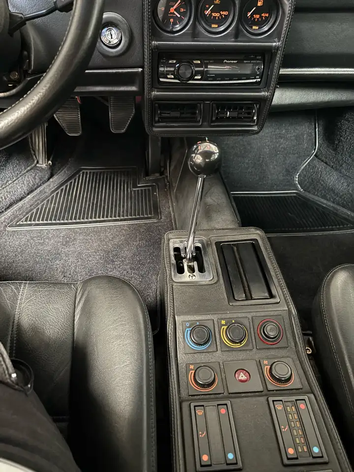 Ferrari 208 GTB-TURBO, foto 7