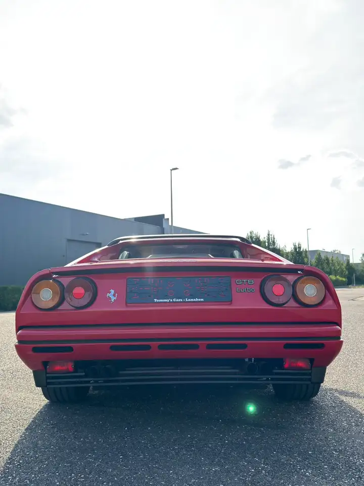 Ferrari 208 GTB-TURBO, foto 4