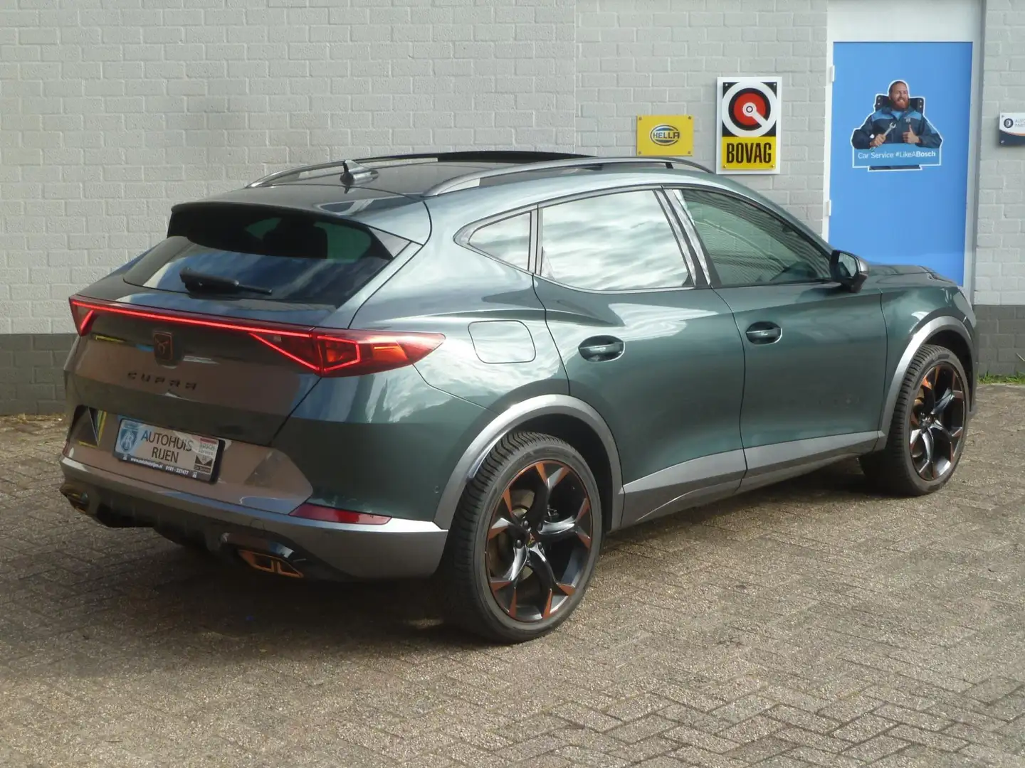 CUPRA Formentor 1.4 e-Hybrid VZ Performance |Panodak|Keyless-Entry Groen - 2