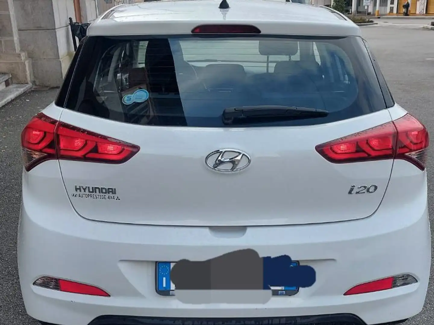 Hyundai i20 i20 5p 1.2 Classic 75cv Bianco - 2