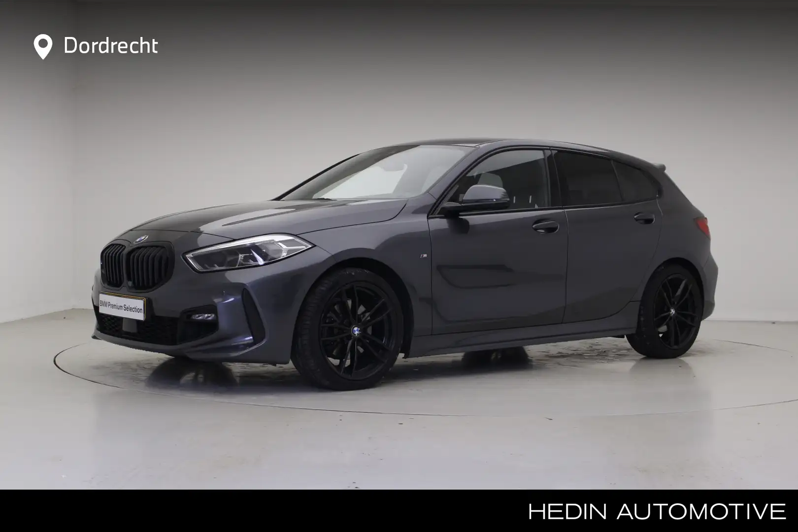 BMW 118 1-serie 118i M-Sport | Camera | Head-Up Display | Grijs - 1