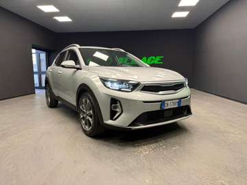 Stonic 1.0 t-gdi mhev Style 120cv dct