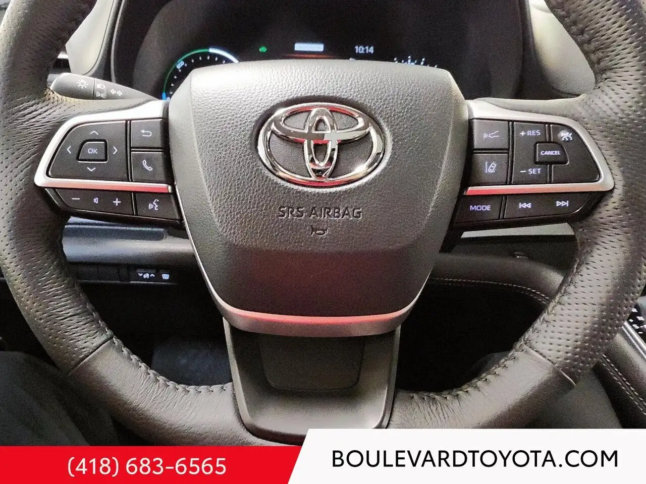 Toyota Sienna снимка Toyota Sienna