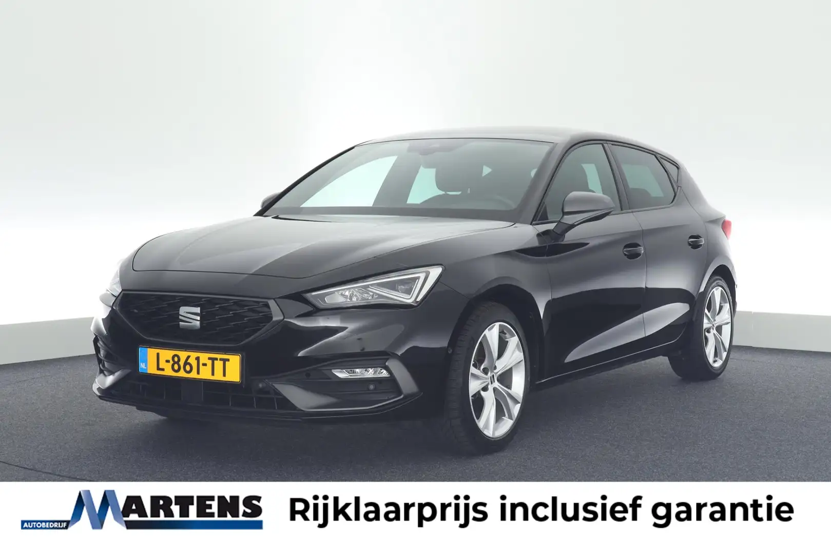SEAT Leon 1.5 eTSI 150pk DSG FR Business Intense Trekhaak Ca Zwart - 1