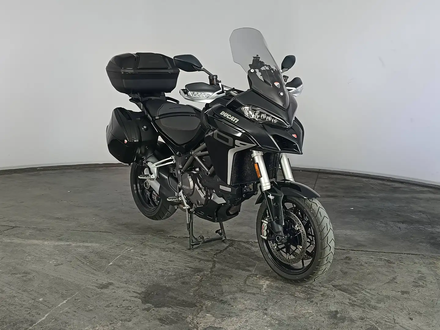 Ducati 1260 S Grand Tour Nero - 2