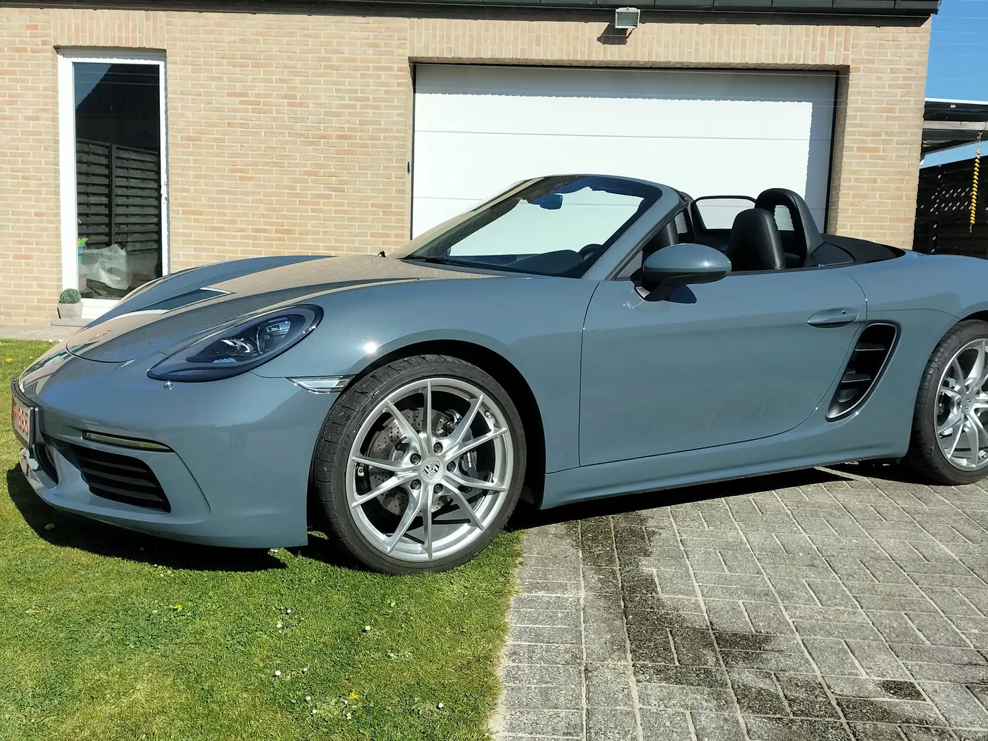 Porsche 718 718 Boxster Šedá - 2