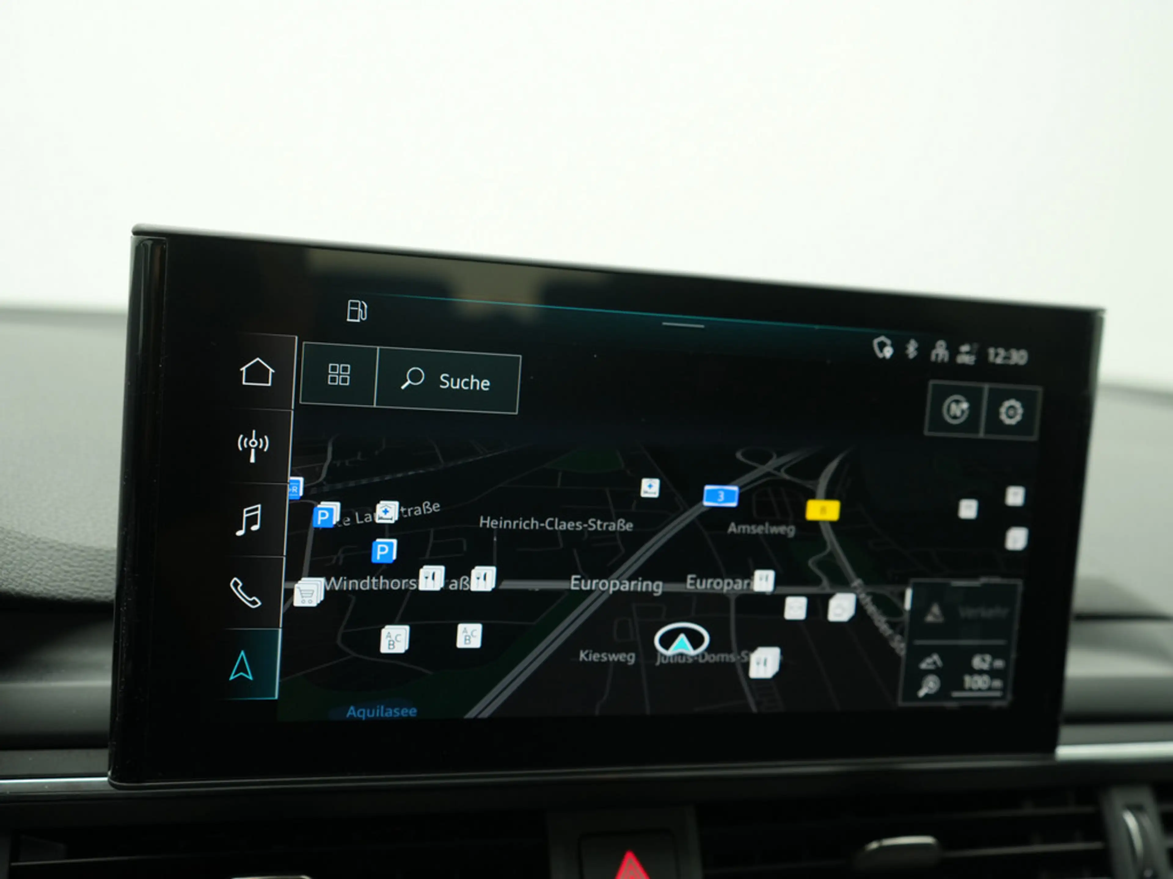 Audi A4 Avant advanced AHK ACC NAVI SHZ PDC LED — photo 7