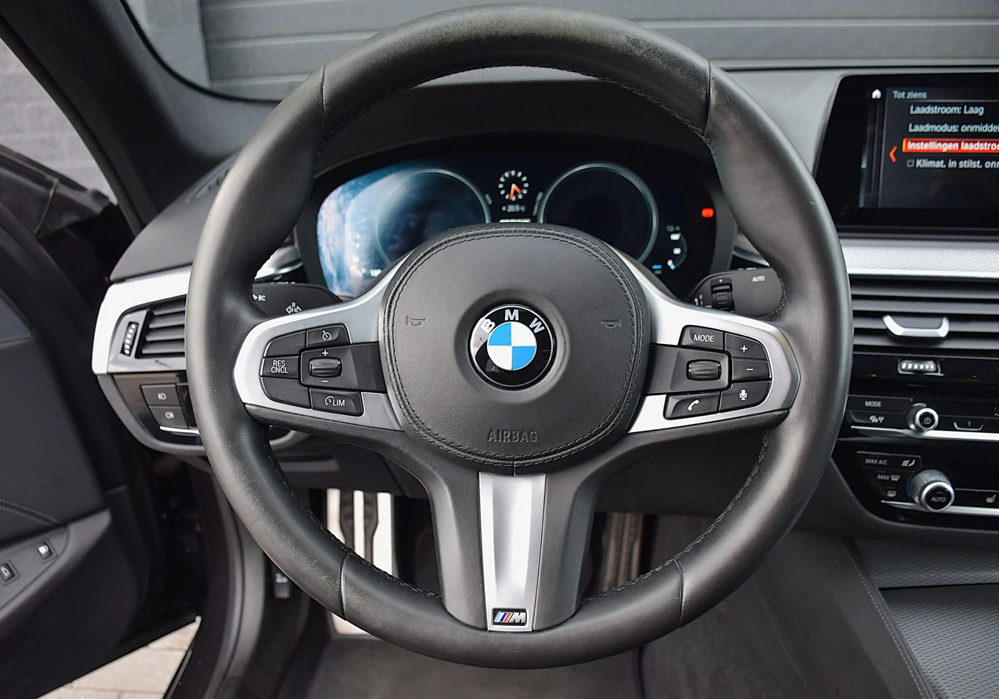 BMW 530 5-serie 530e iPerformance High Executive*M-Pakket* — photo 31