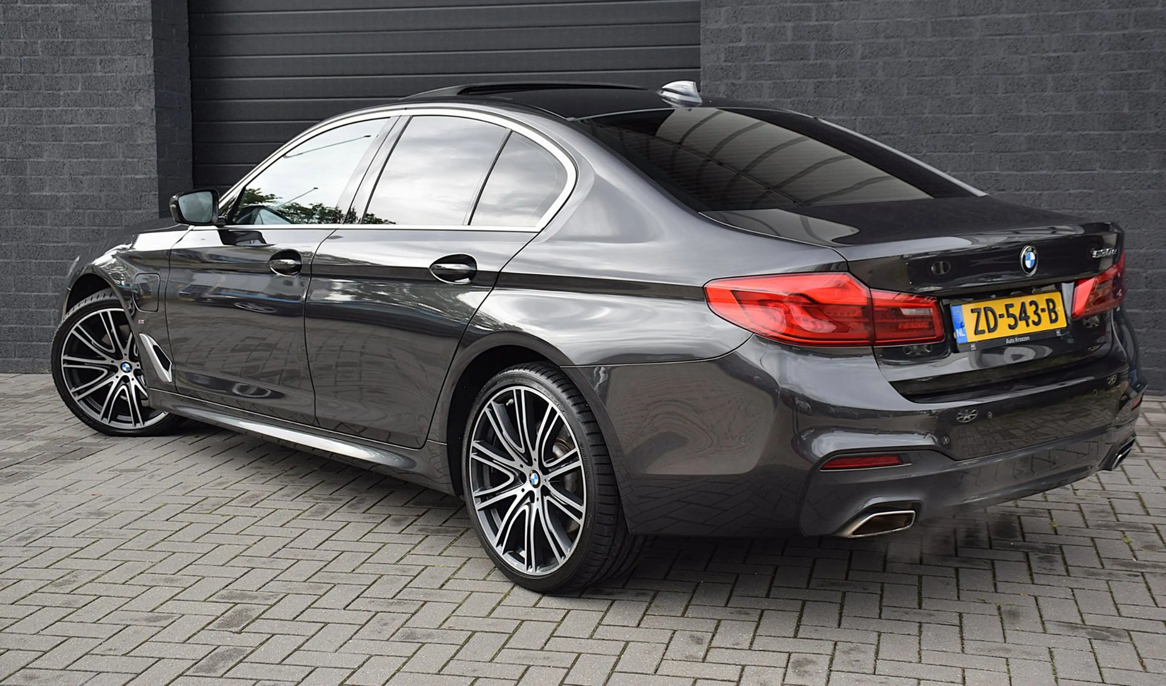 BMW 530 5-serie 530e iPerformance High Executive*M-Pakket* — photo 9