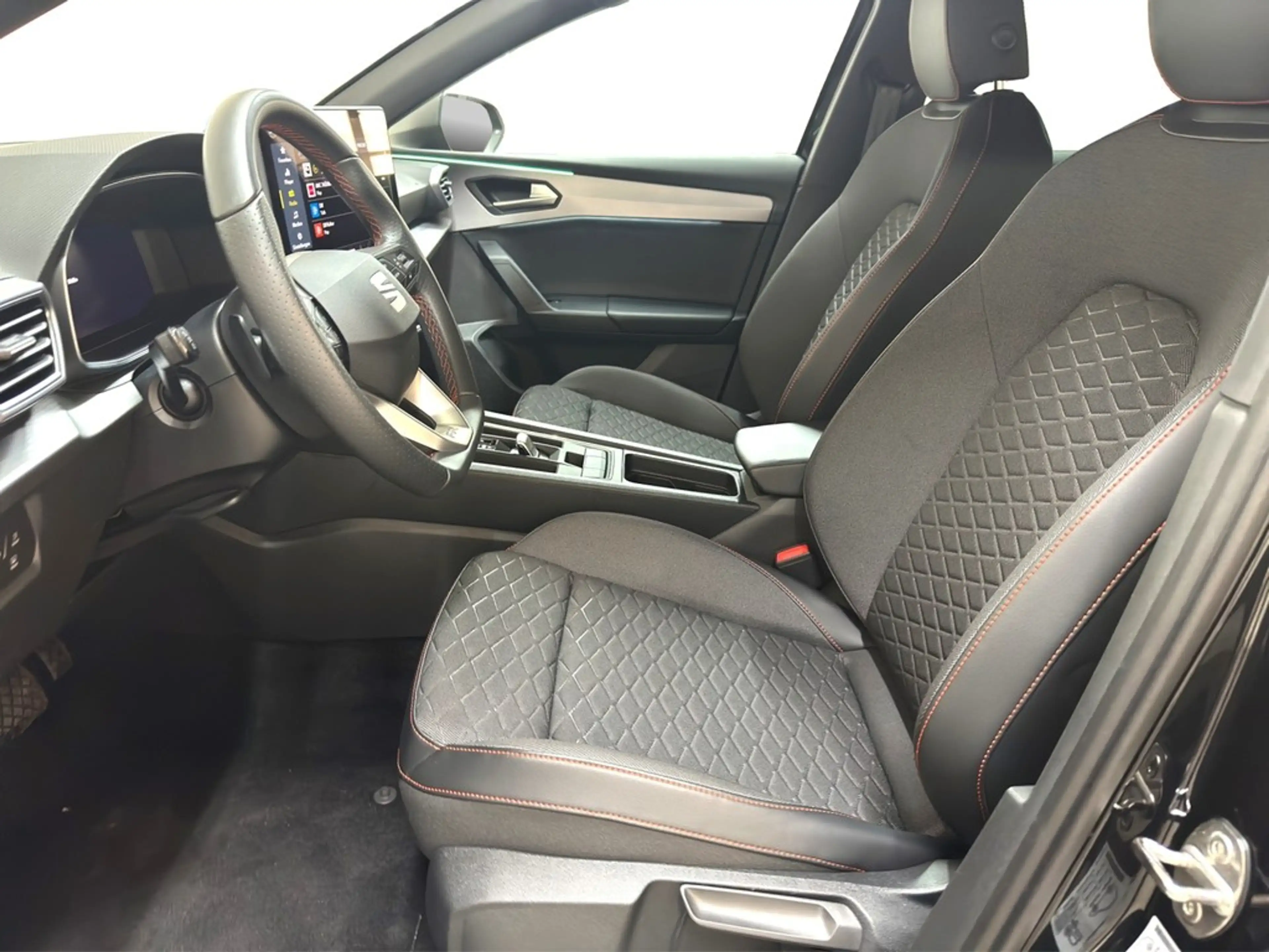 SEAT Leon Sportstourer 2.0 TDI DSG FR AHK*LED*VIRTUAL*NAV... — photo 14