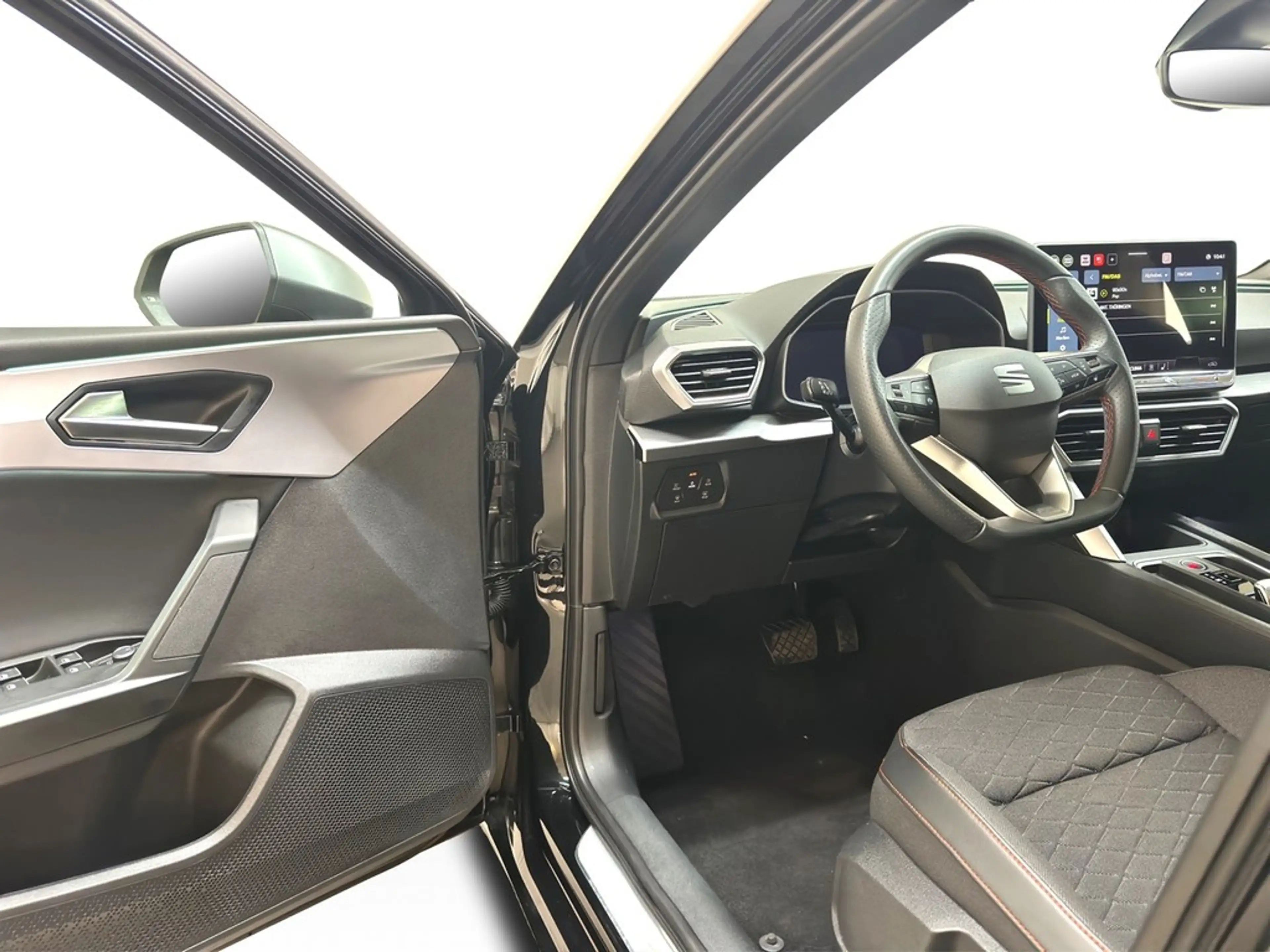 SEAT Leon Sportstourer 2.0 TDI DSG FR AHK*LED*VIRTUAL*NAV... — photo 13