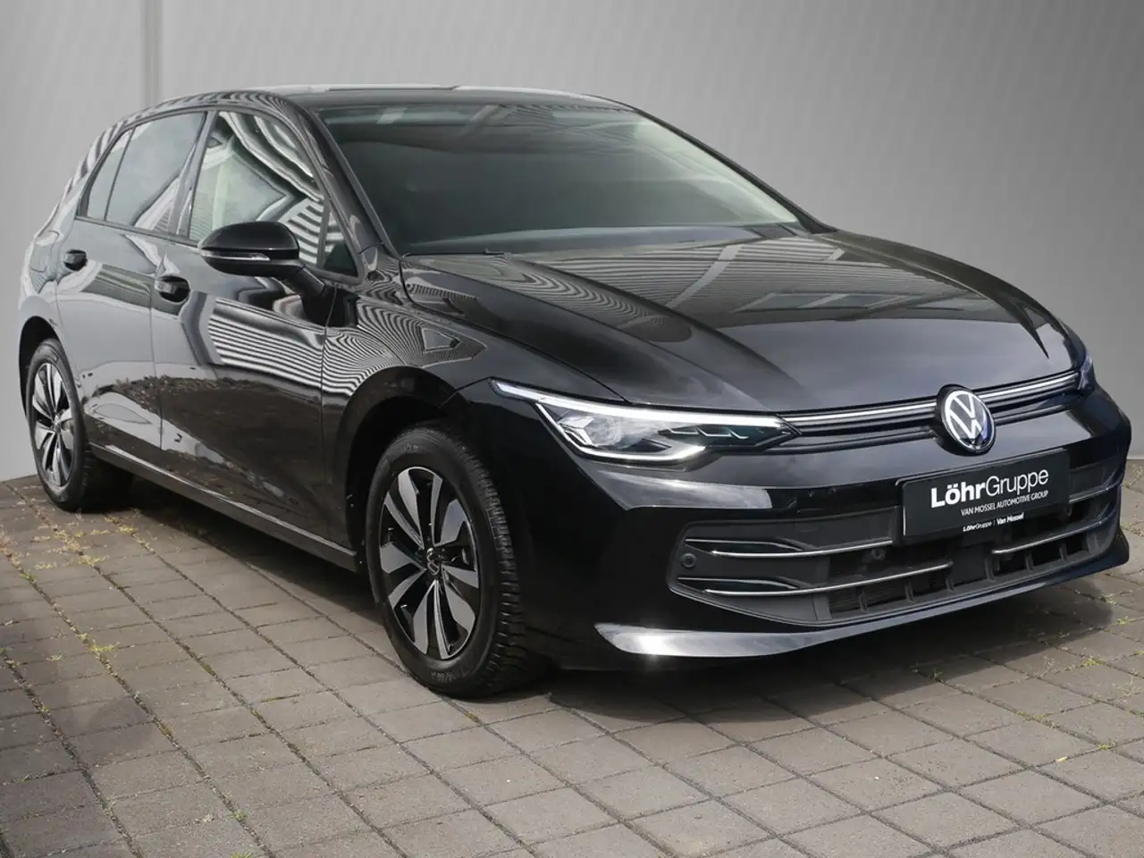 Volkswagen Golf VIII 1.5 TSI GOAL /LED/Navi/AHK/ACC/DAB+ 4