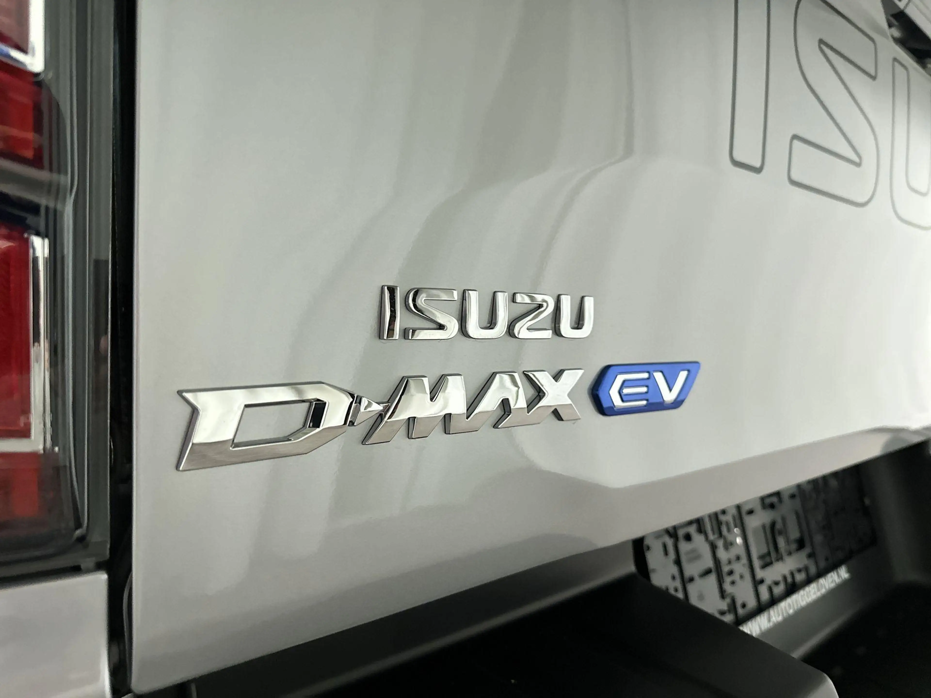 Isuzu D-Max EV Extended Cab V-Cross 66.9 kWh Automaat | 3500KG — photo 43