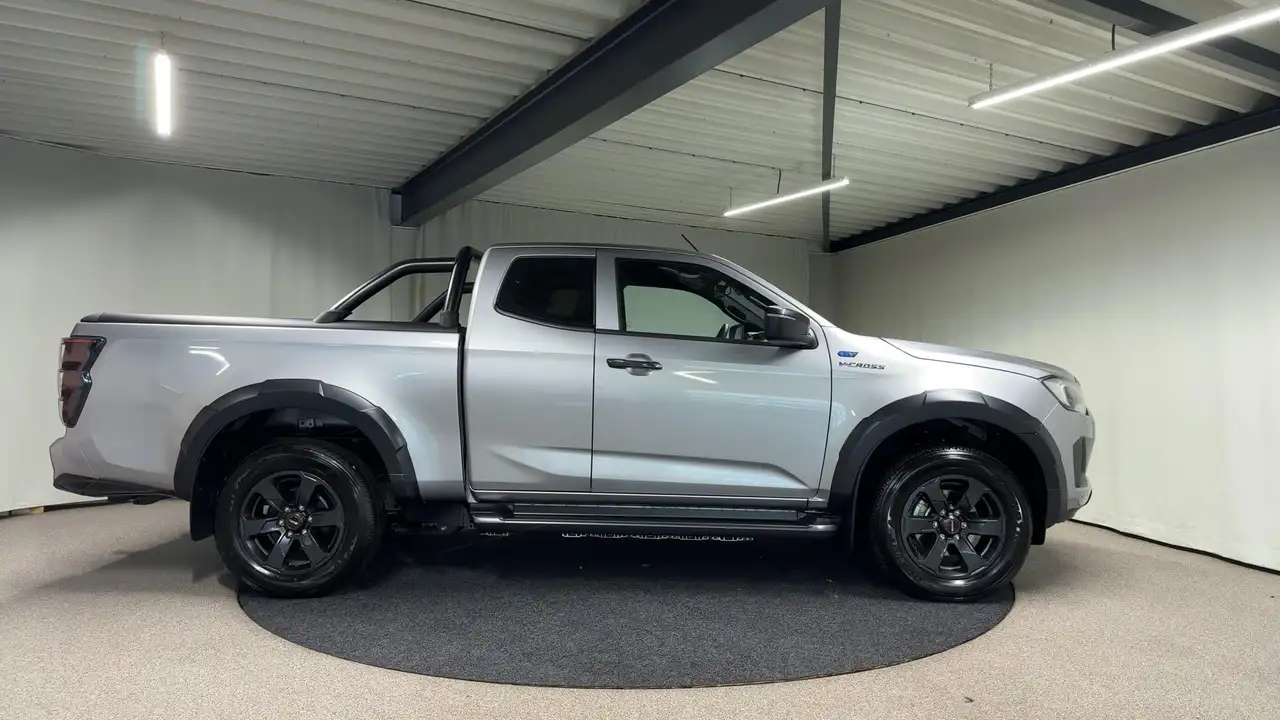 Isuzu D-Max 2026 — фото 15
