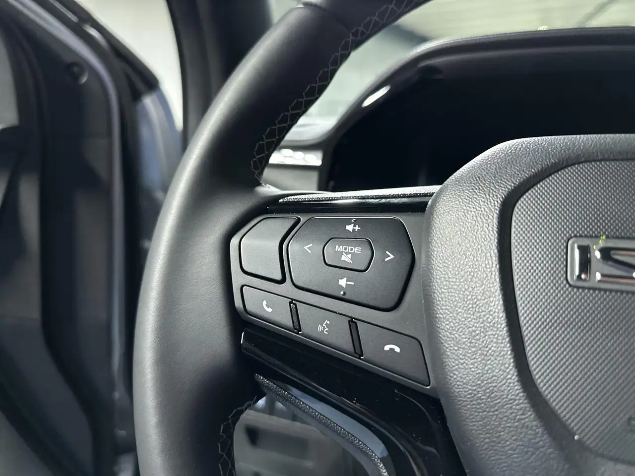 Isuzu D-Max 2026 — фото 32
