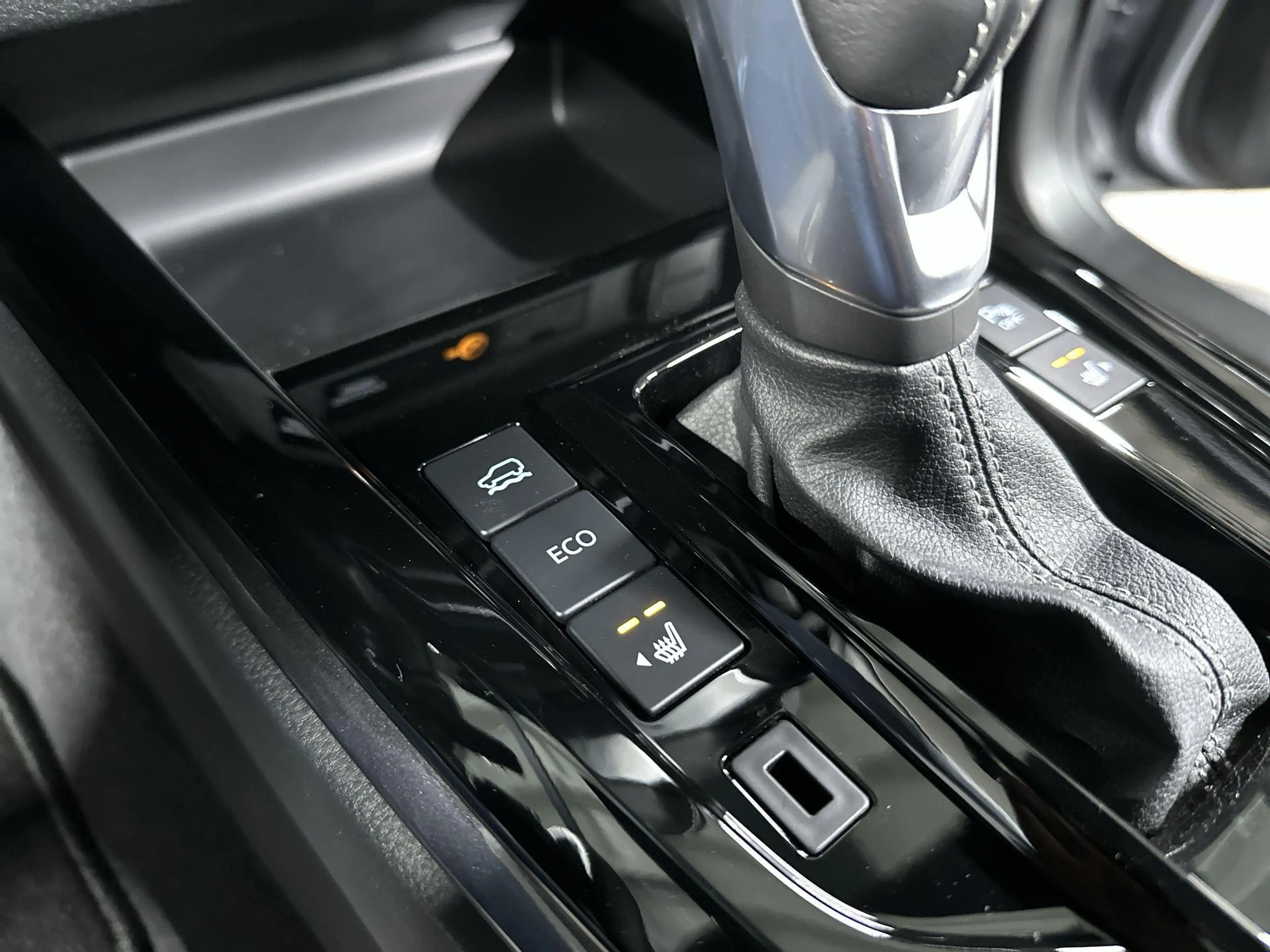 Isuzu D-Max EV Extended Cab V-Cross 66.9 kWh Automaat | 3500KG — photo 25