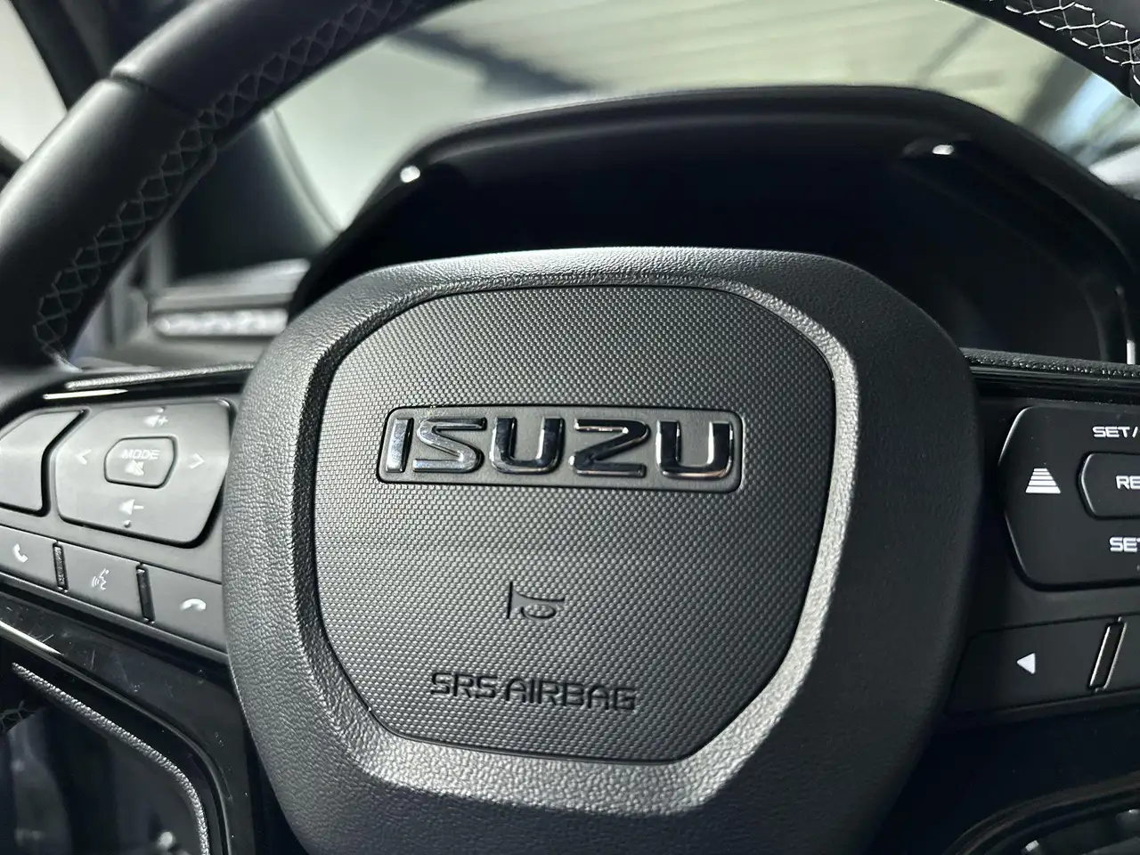 Isuzu D-Max 2026 — фото 33