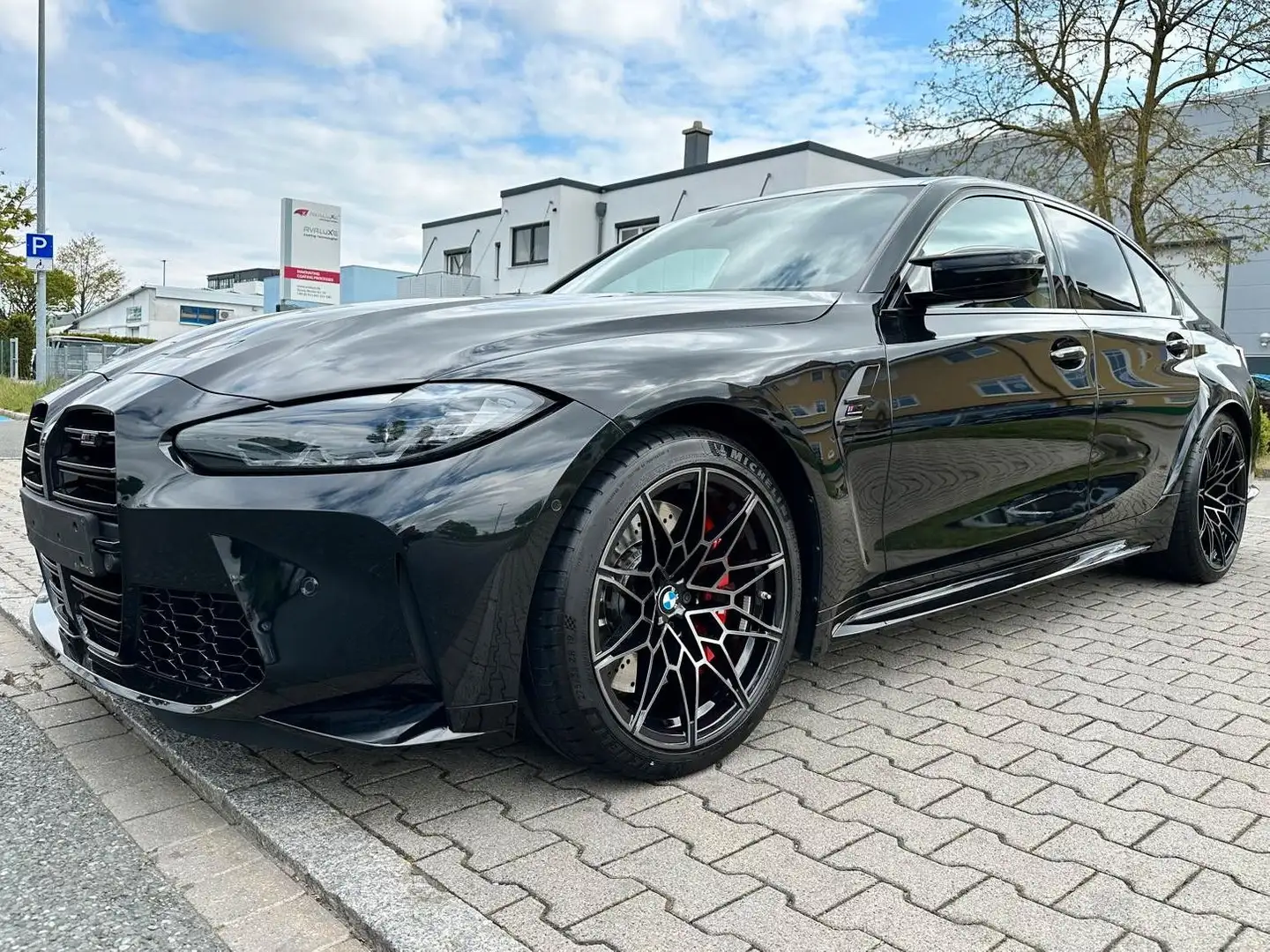 BMW M3 BMW M3 Lim.xDrive Competition/Head-Up/Keyles/H&K crna - 1