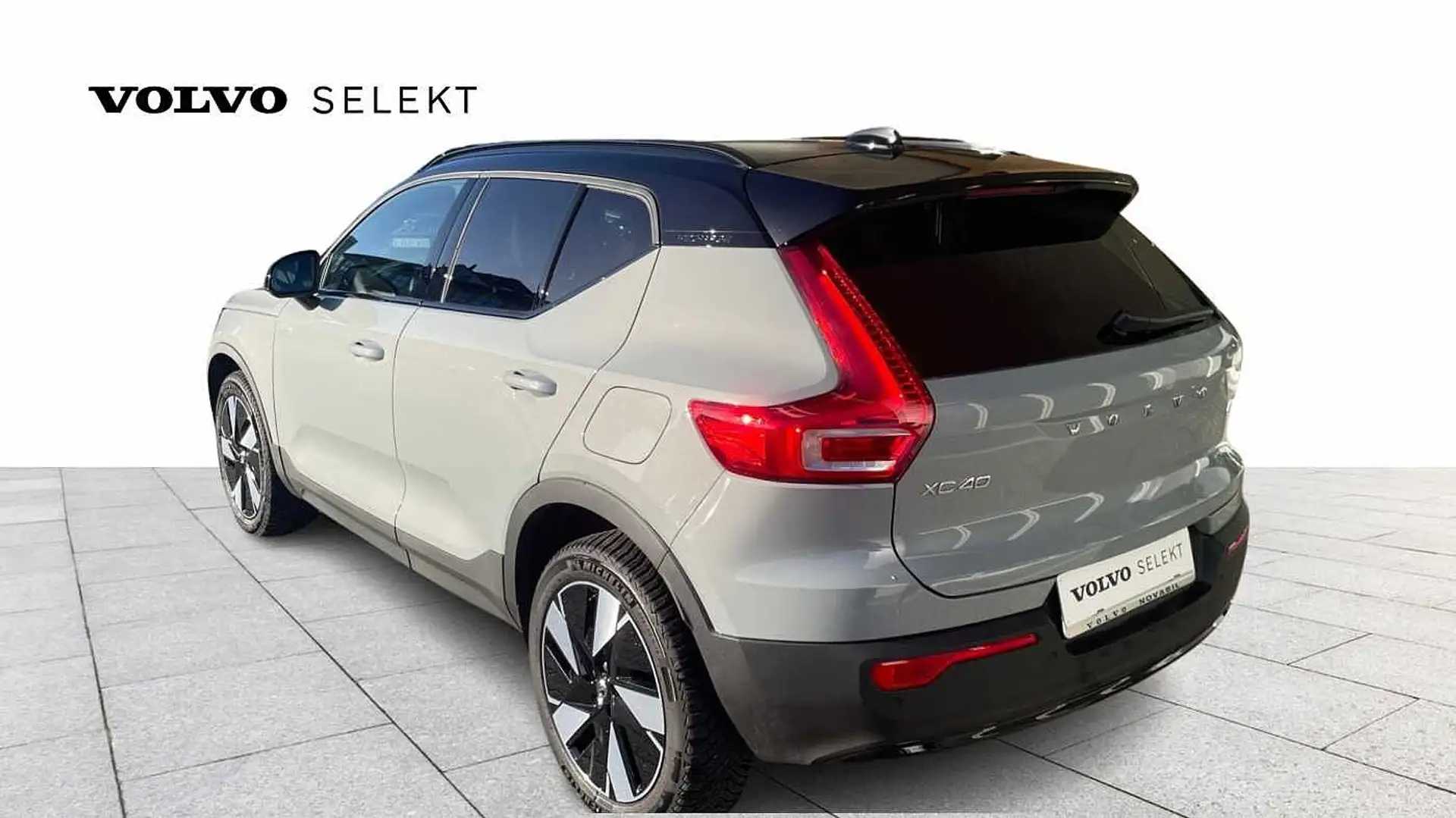 Volvo XC40 Recharge Plus, Single Motor Extended Range, Elektr Gris - 2