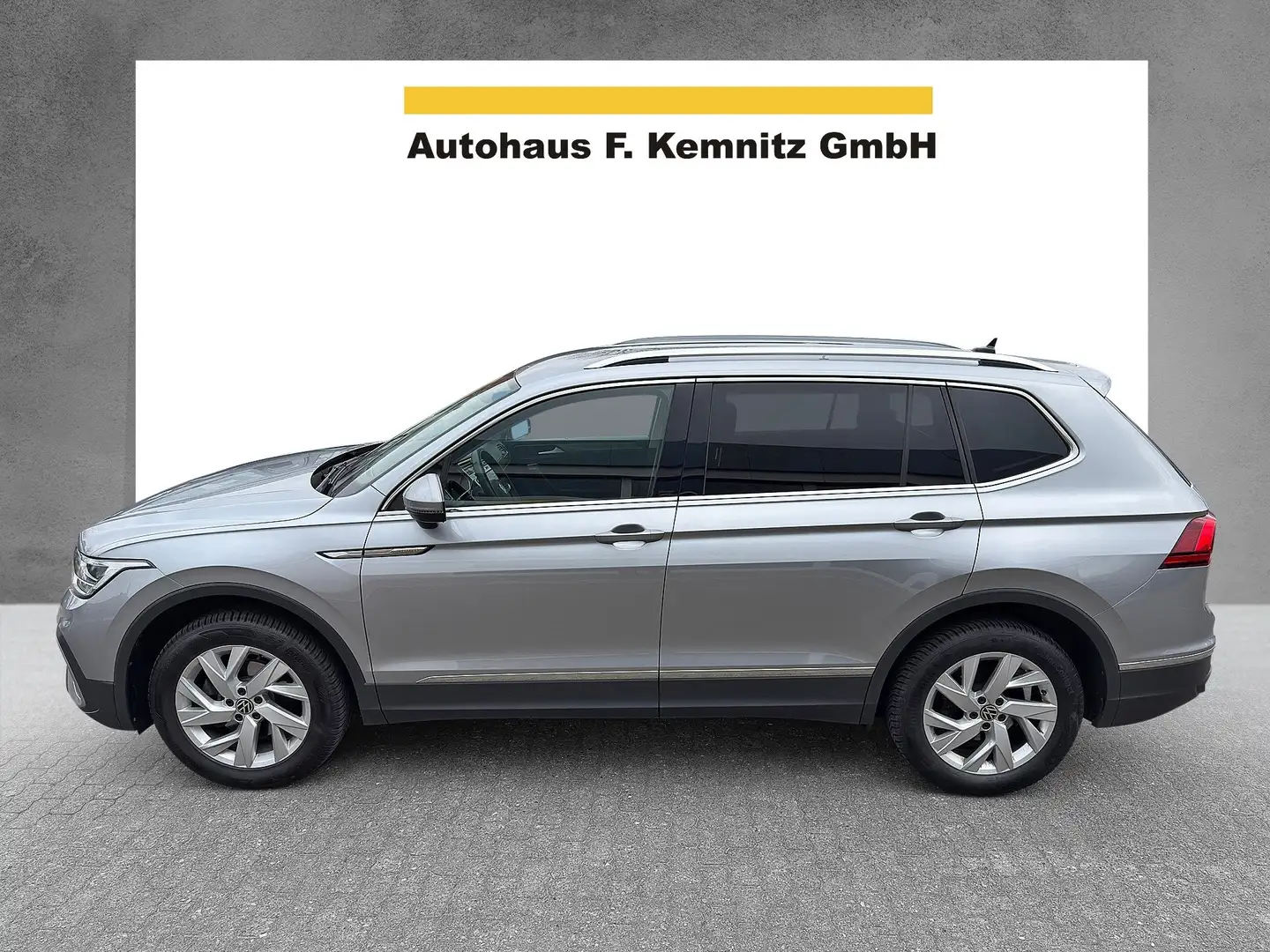 Volkswagen Tiguan Allspace Life / 7-SITZE / LED / NAVI / DAB / 18" ALU Grau - 1
