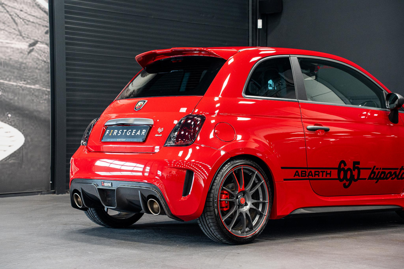 Abarth 695 Biposto *O.Z. Lichtmetalen velgen / Akrapovic / Ca — photo 25