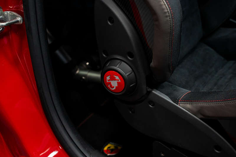 Abarth 695 Biposto *O.Z. Lichtmetalen velgen / Akrapovic / Ca — photo 22