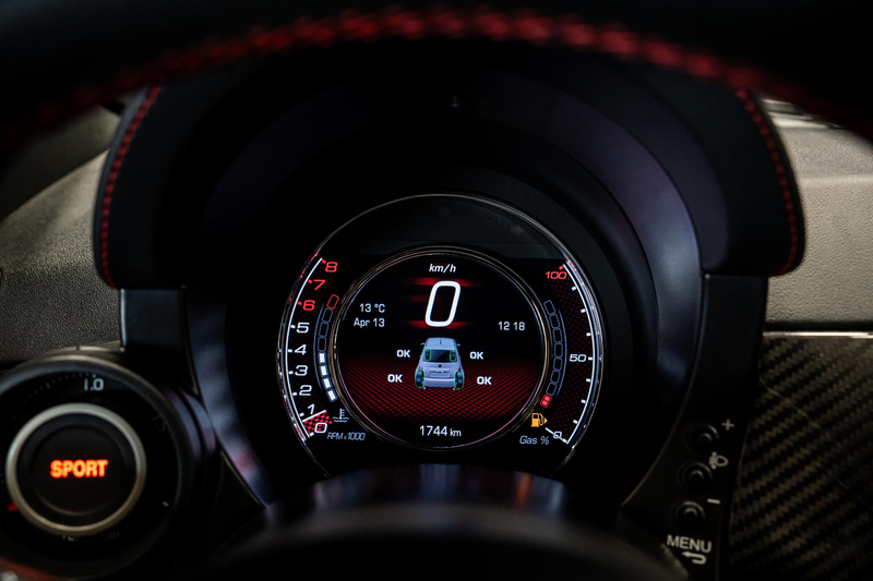 Abarth 695 Biposto *O.Z. Lichtmetalen velgen / Akrapovic / Ca — photo 38