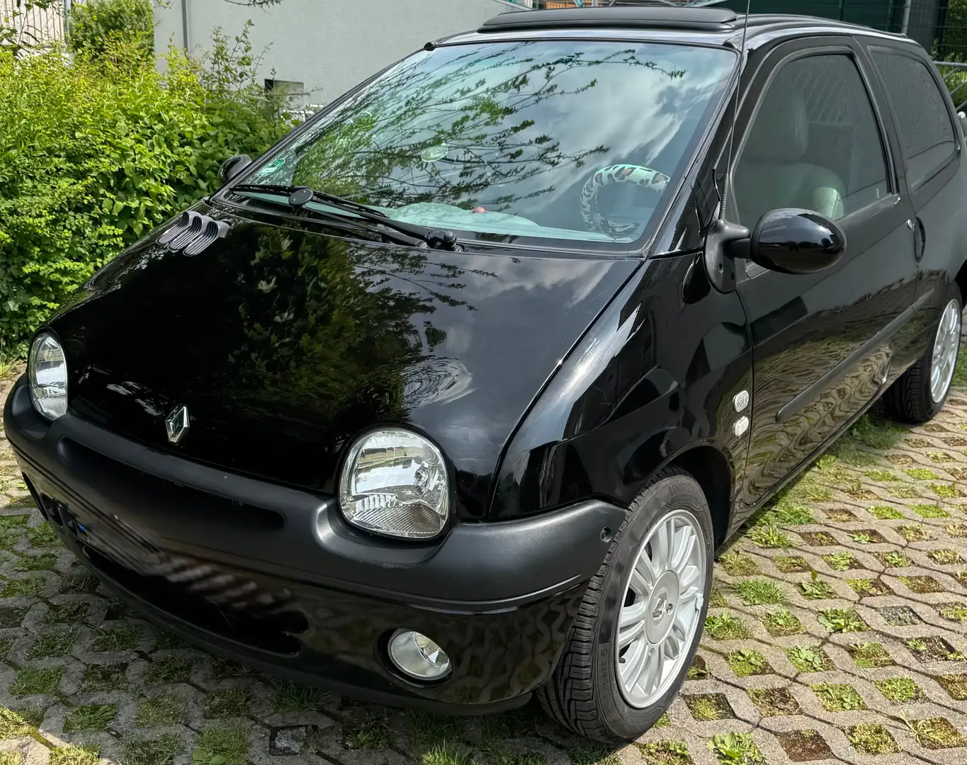 Renault Twingo 1.2 16V Initiale Schwarz - 1