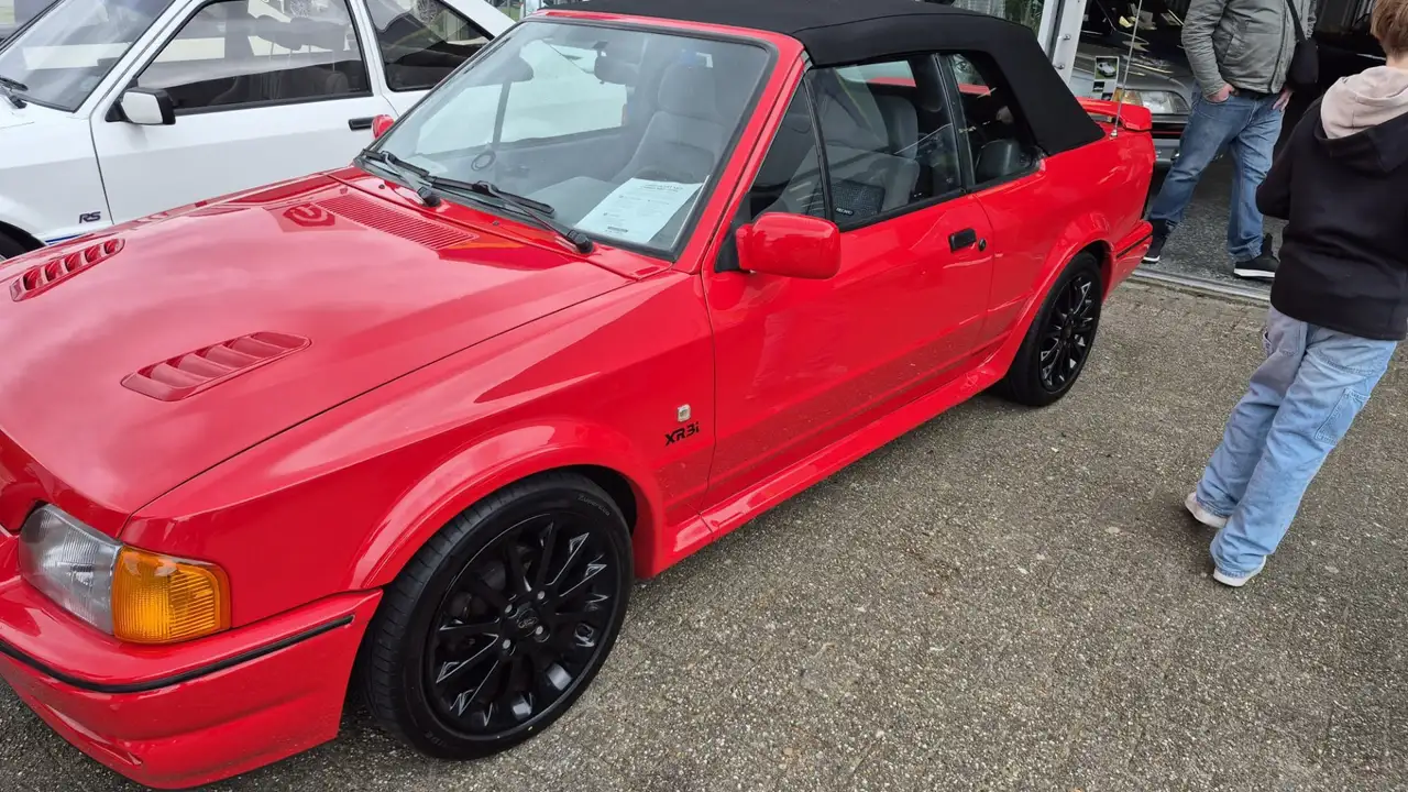Ford Escort 1.6 XR3i Cabrio, foto 3