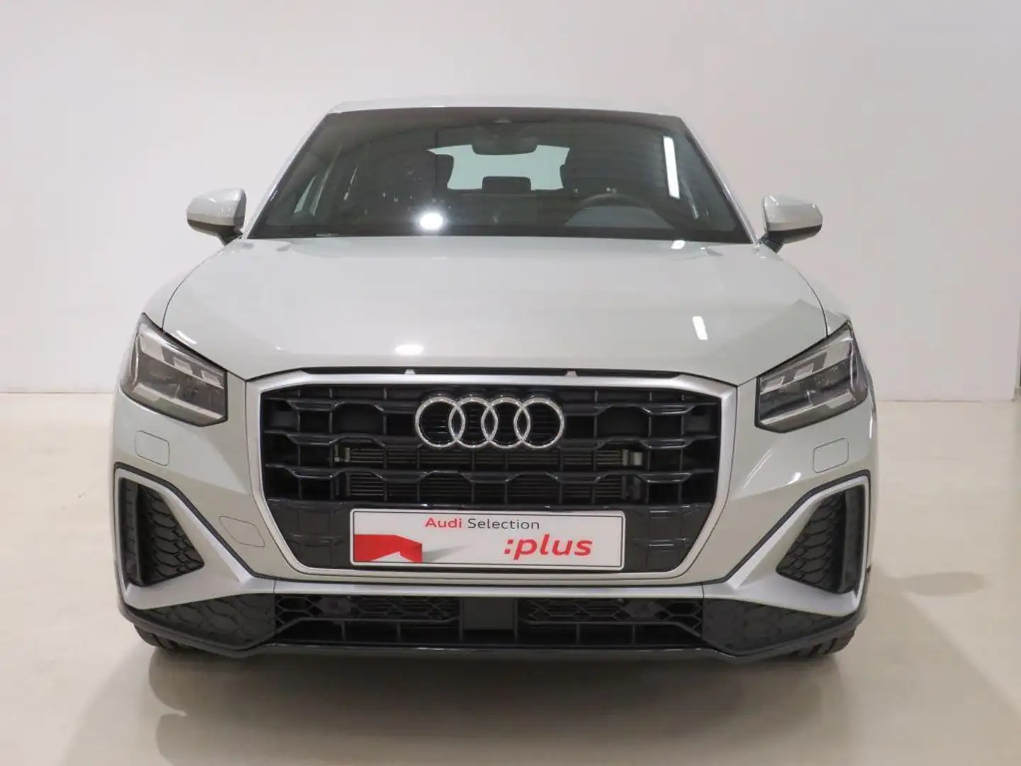 Audi Q2 35 TFSI Adrenalin Black edition S tronic 110kW Argent - 2