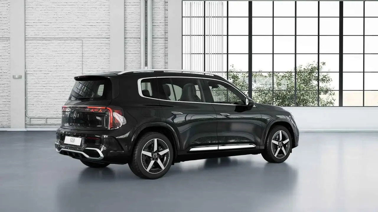 Mercedes-Benz GLB 2026