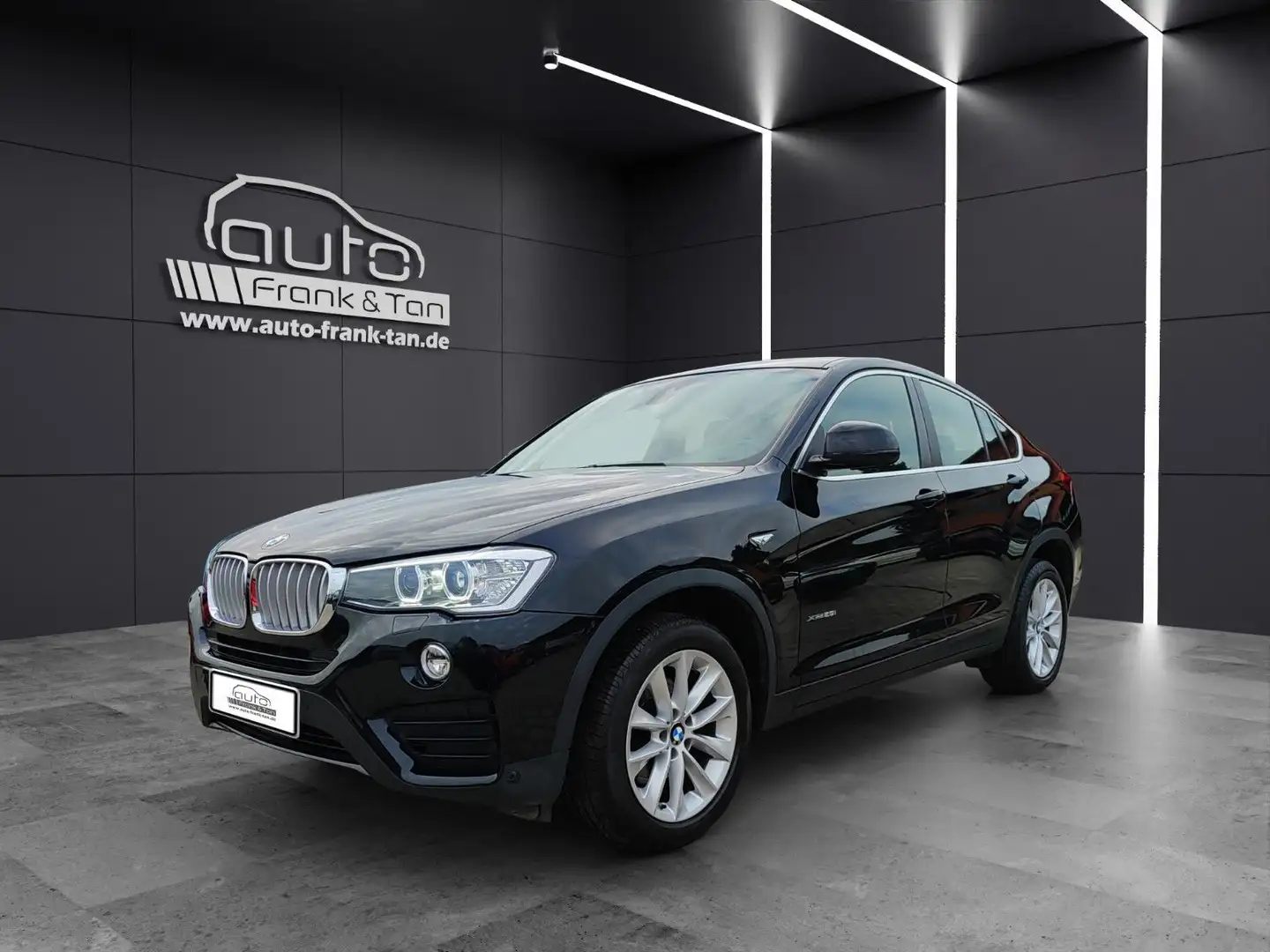 BMW X4 xDrive 28 i Advantage*Automatik*Allrad*Navi* Schwarz - 1