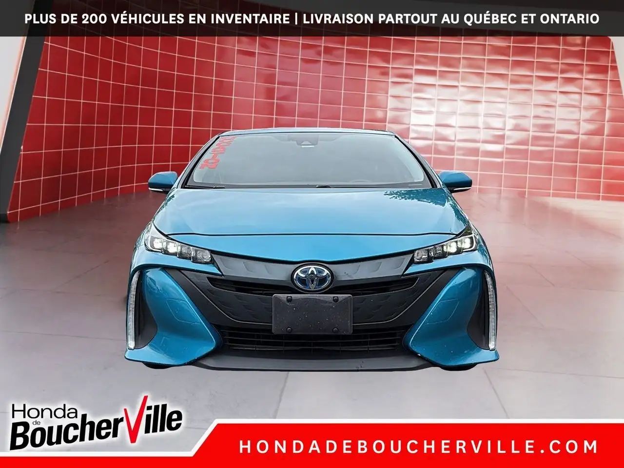 Toyota Prius Prime снимка Toyota Prius Prime