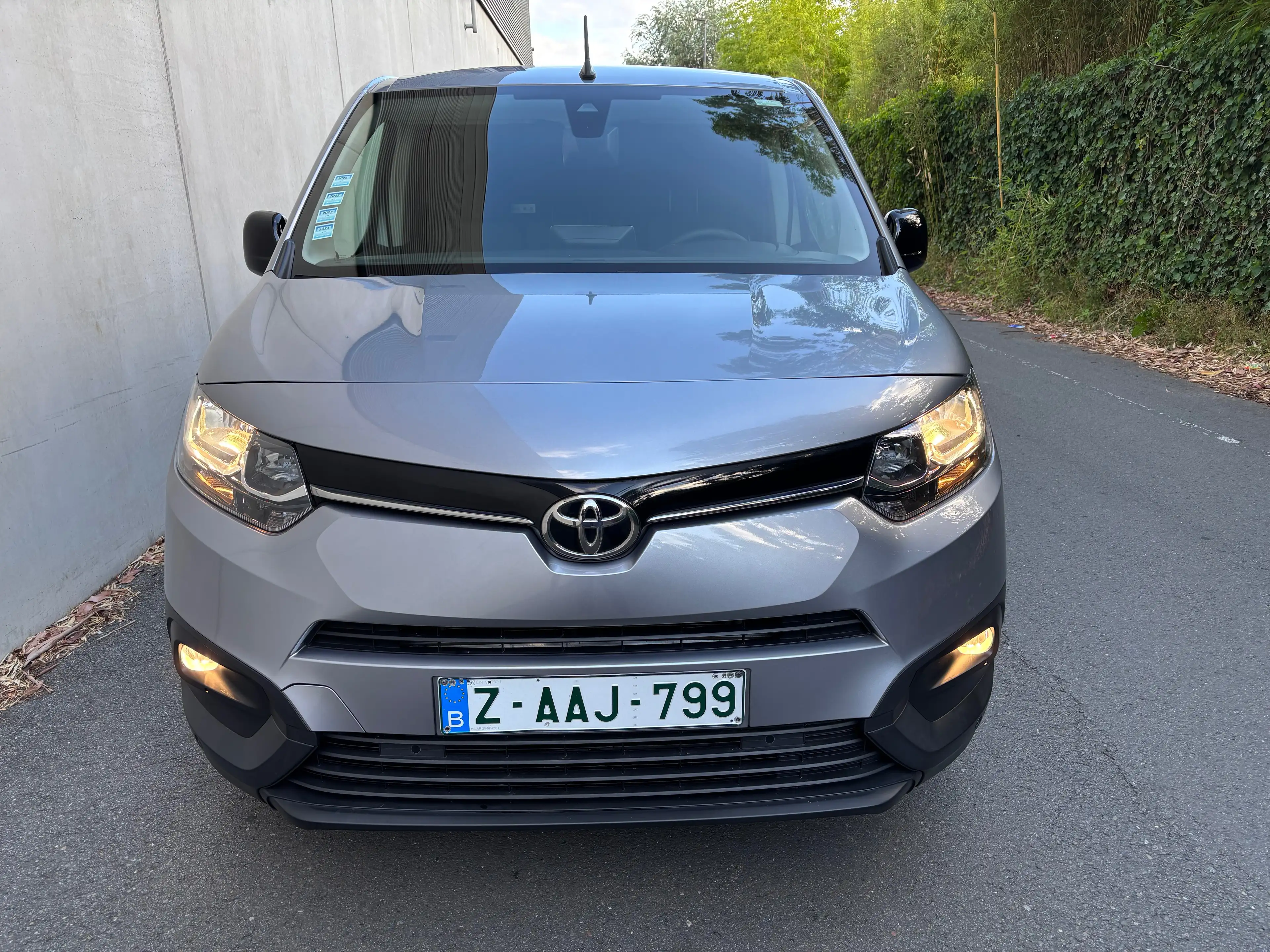 Toyota Proace City Utilitaire 3 places !!!13.000 km !!! Automatique new model — photo 2