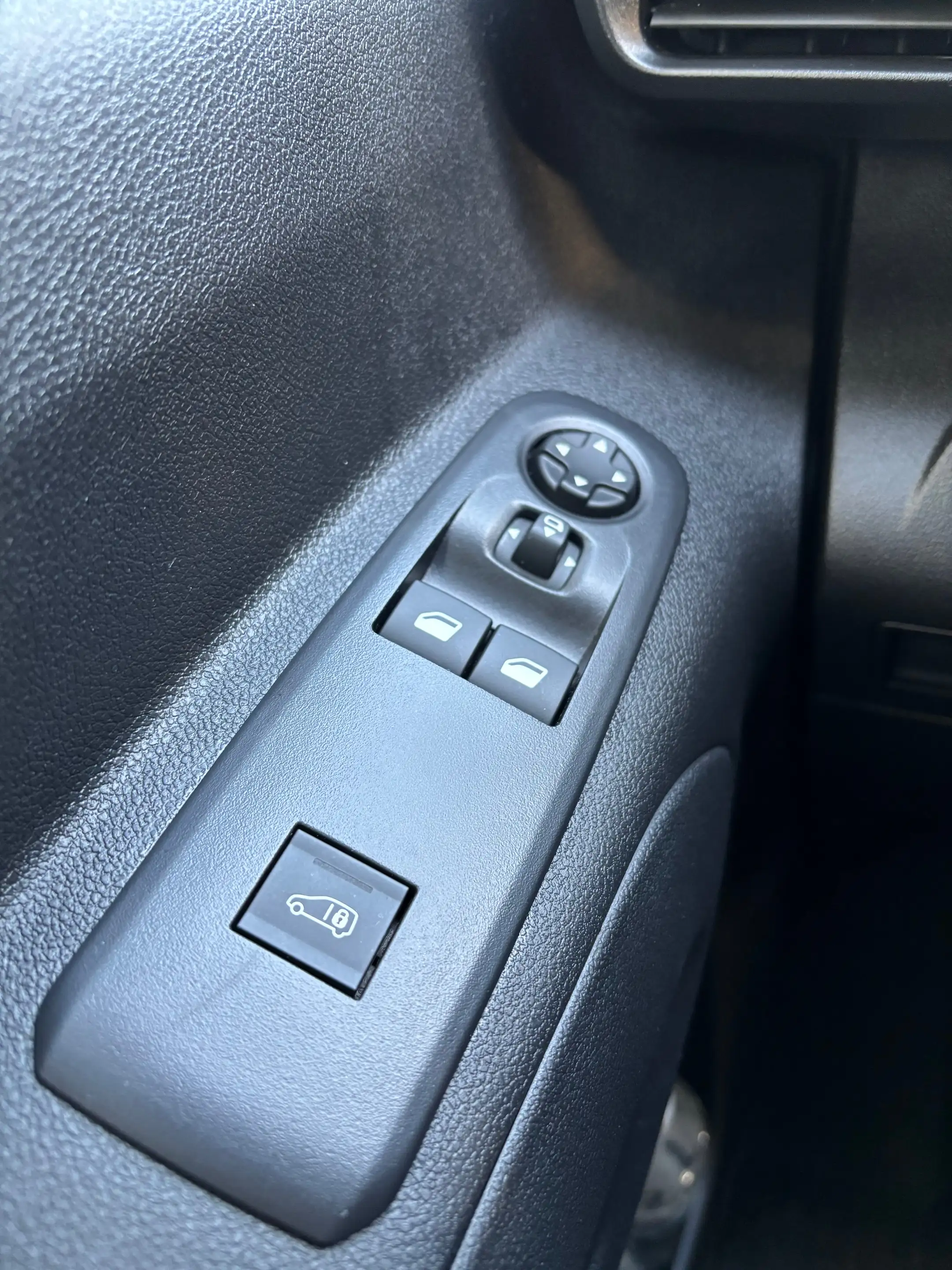 Toyota Proace City Utilitaire 3 places !!!13.000 km !!! Automatique new model — photo 12
