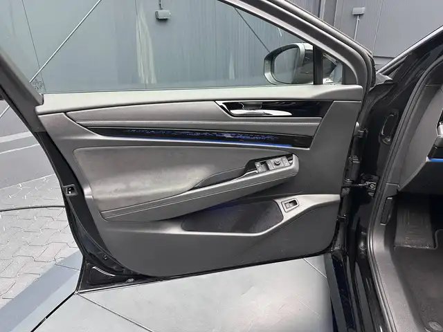 Volkswagen Id.7 view 13