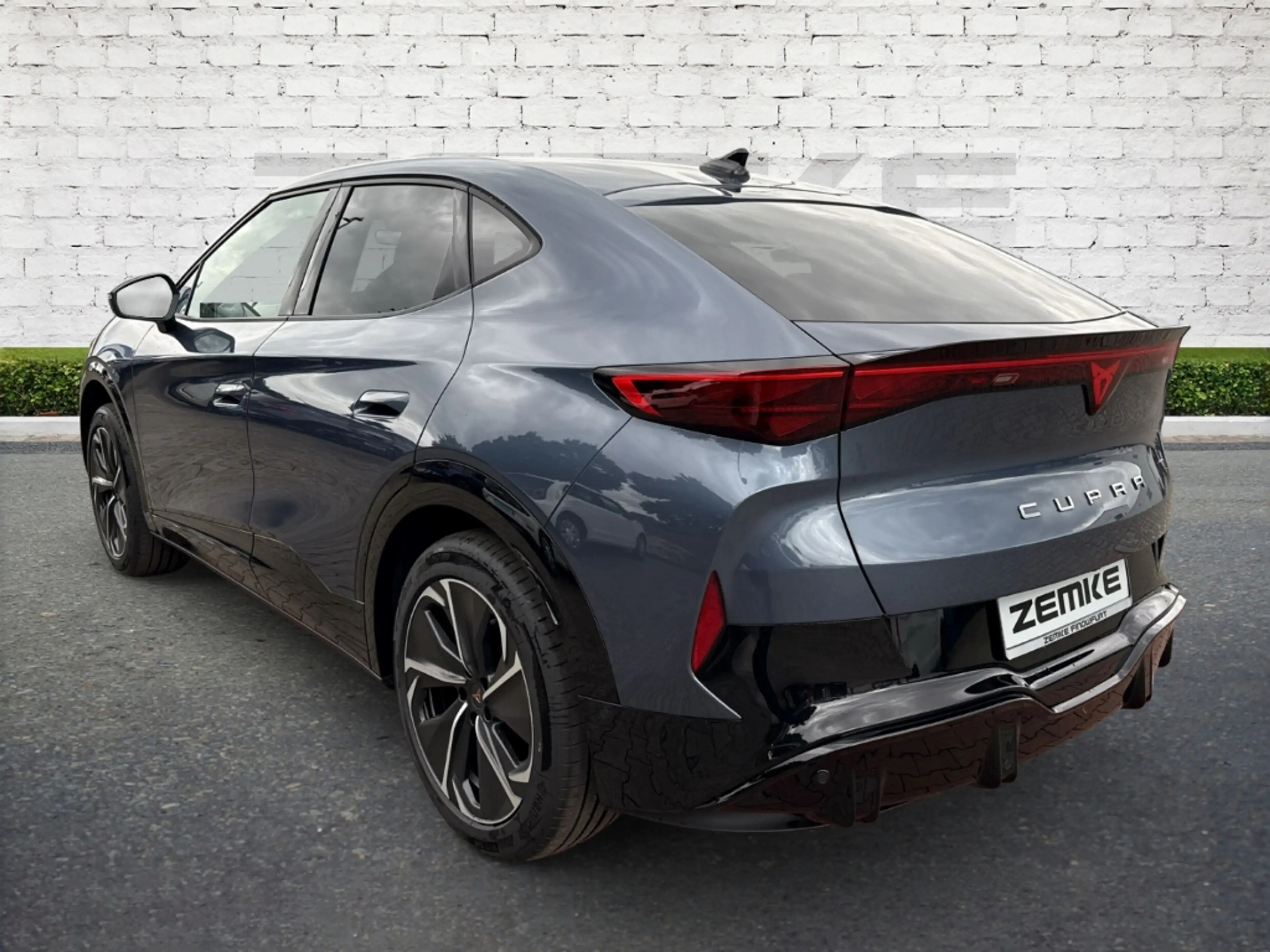 CUPRA Tavascan 250 kW 4Drive VZ Engine Navi Digitales Cockpit LED — photo 3