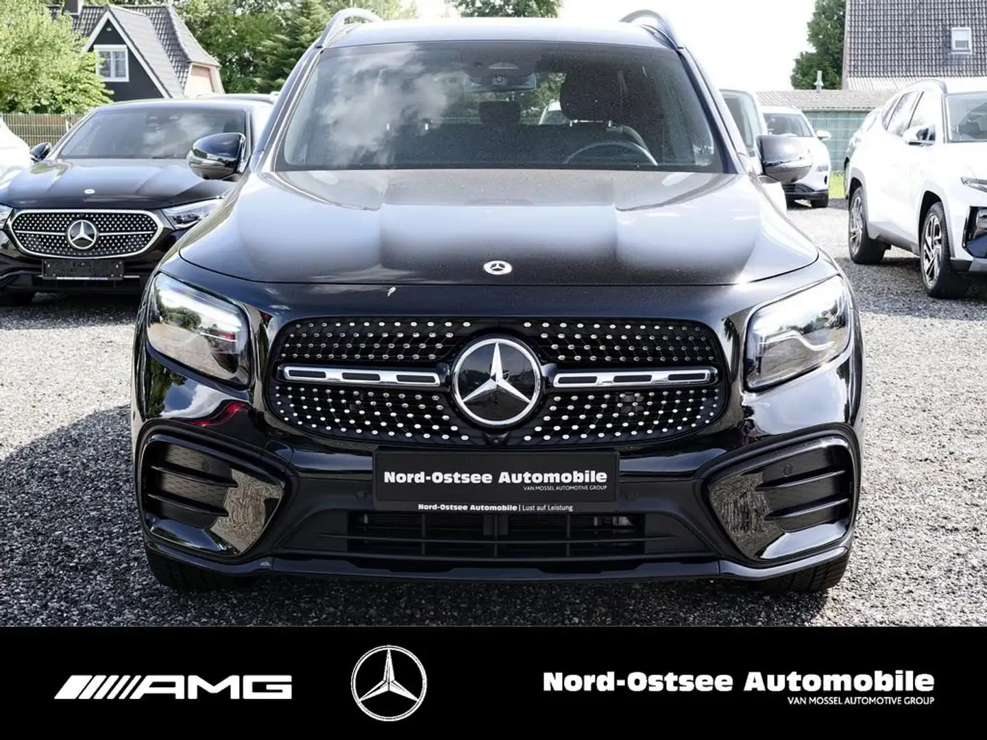 Mercedes-Benz GLB 200 AMG AHK NIGHT TOTWINKEL Zwart - 2