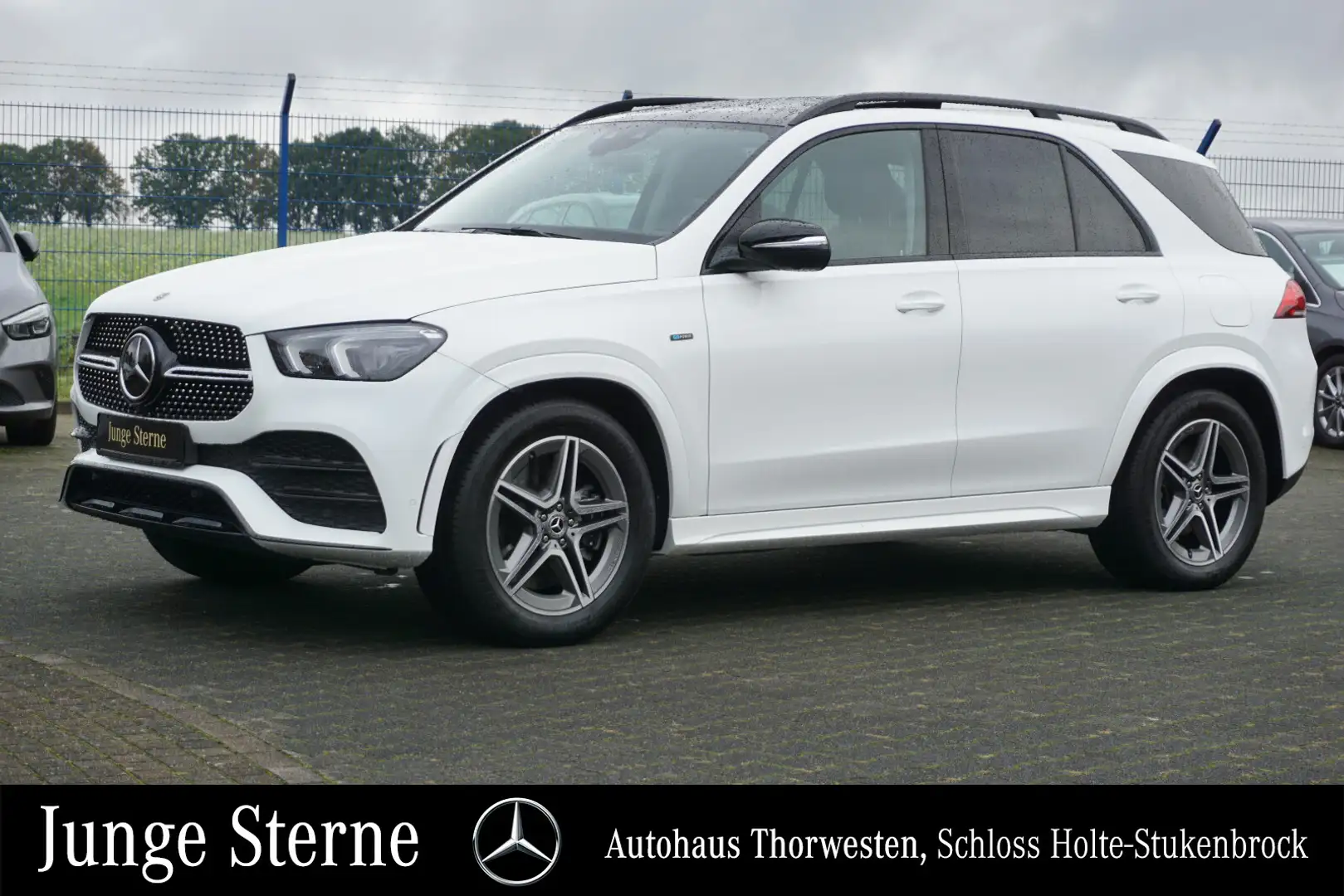 Mercedes-Benz GLE 350 GLE 350 de 4MATIC AMG Line AHK Pano 360° Distro Weiß - 1