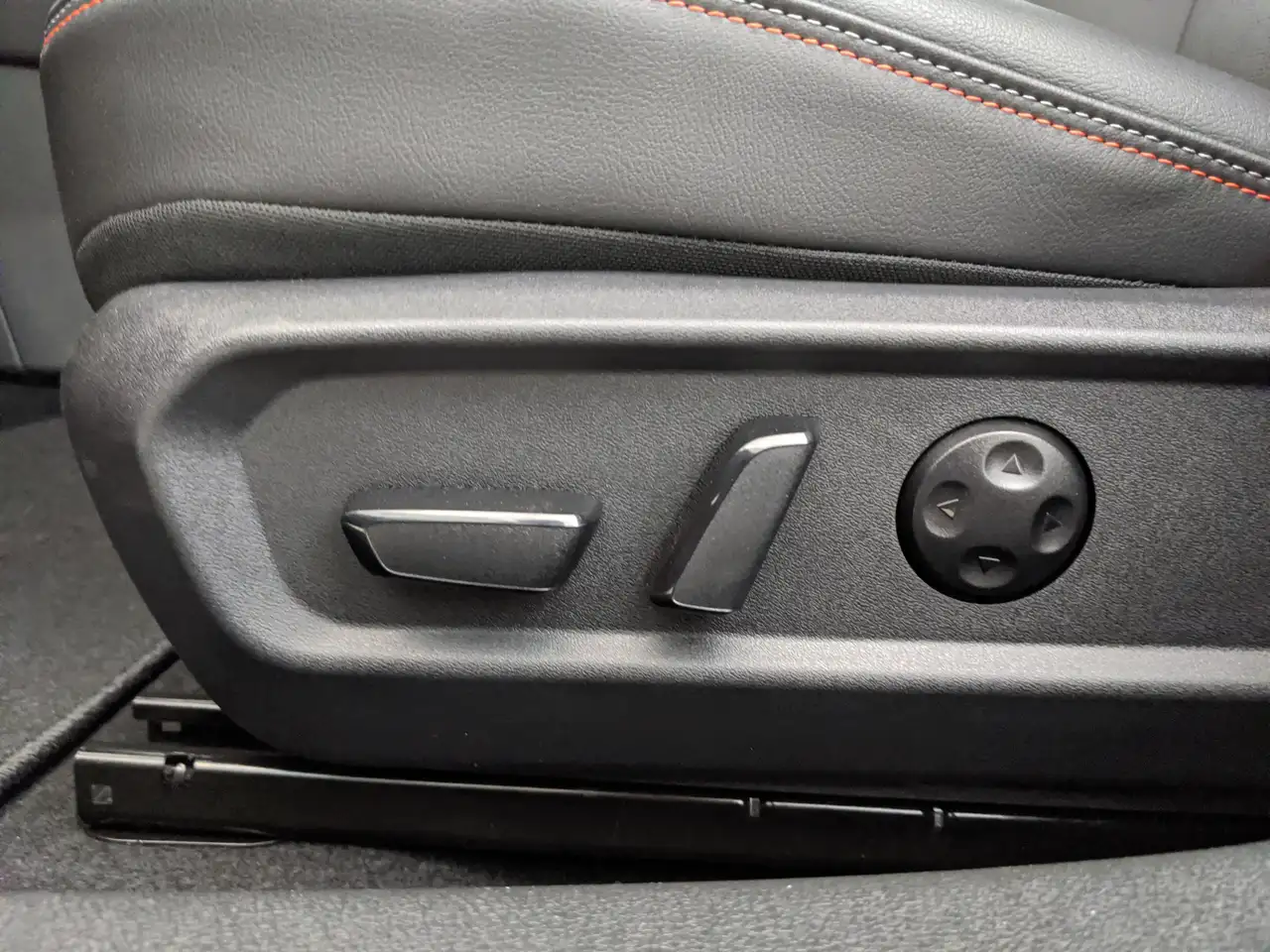 Nissan Sentra снимка Nissan Sentra