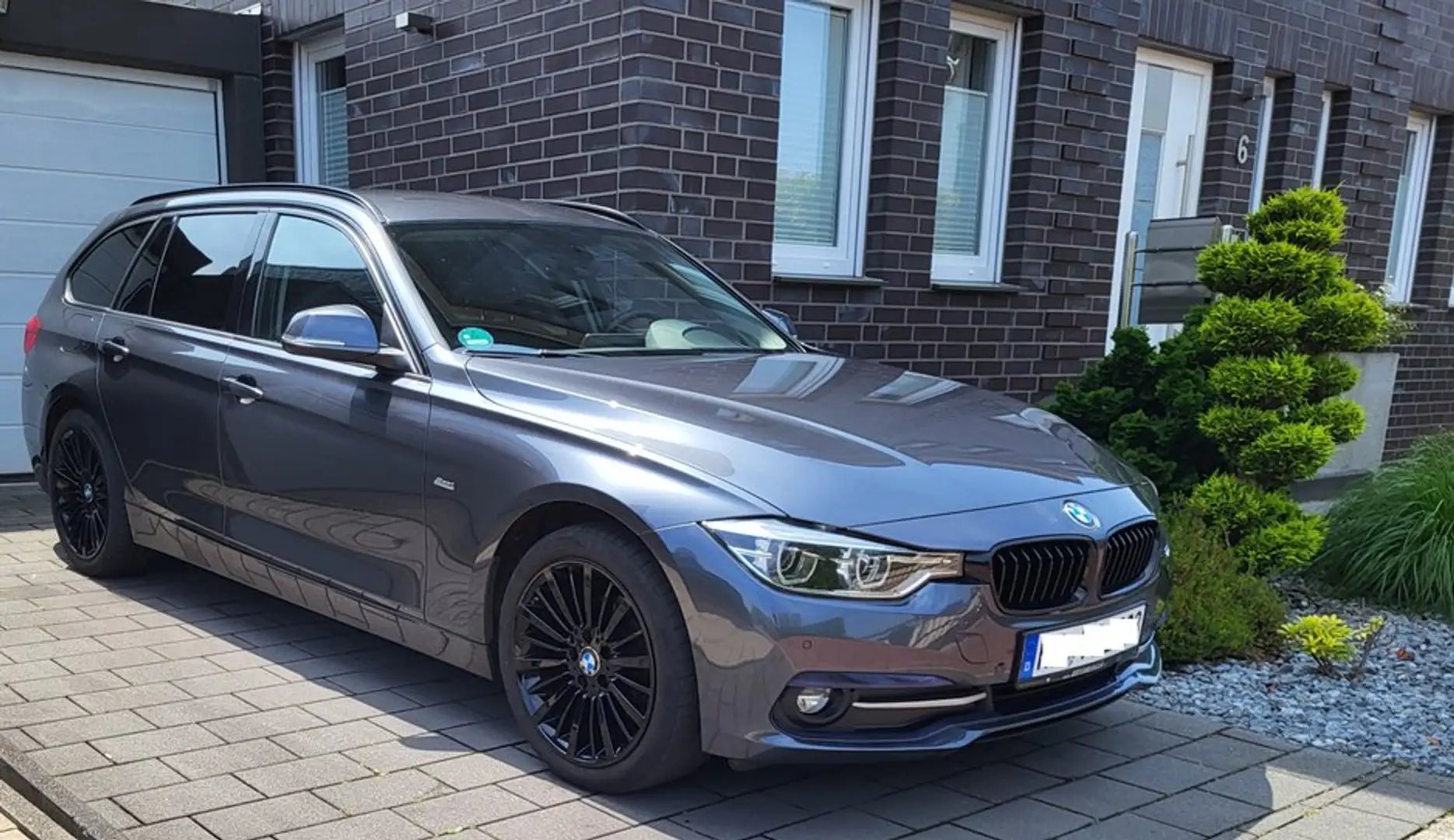BMW 318 3er Touring Diesel 318d Touring Sport Line Gris - 2