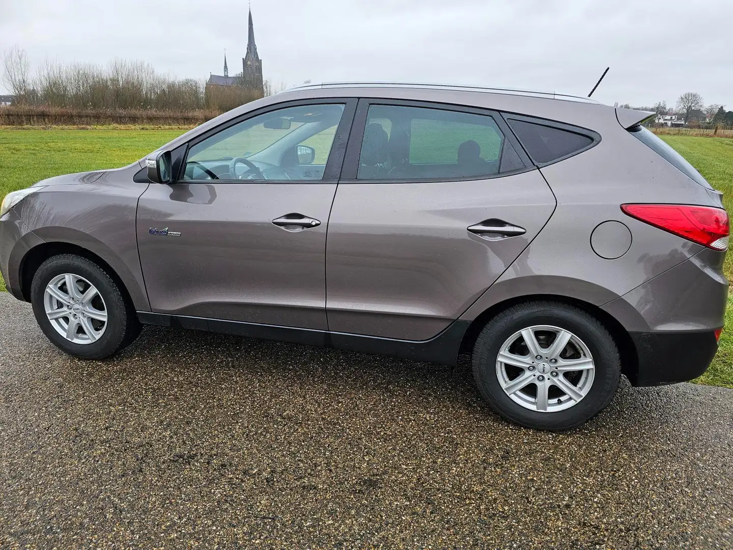 Hyundai iX35 1.6i GDI Business Ed Brązowy - 2