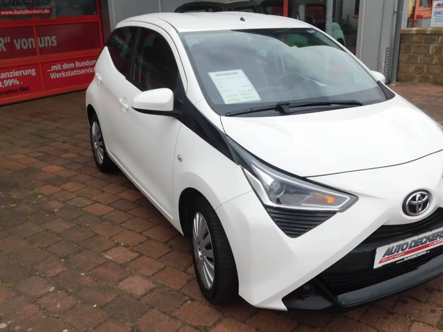 Toyota Aygo AYGO (X) 1.0 X-CITE KLIMAANLAGE BLUETOOTH M+S Weiß - 2